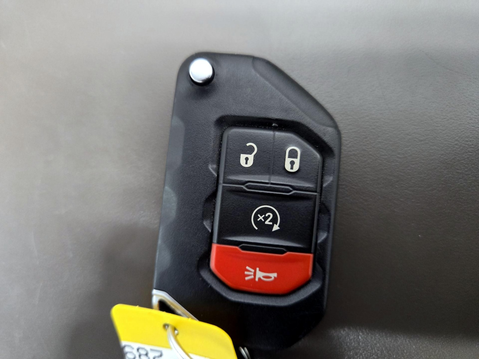 2021 Jeep Wrangler Unlimited Sahara - Photo 25