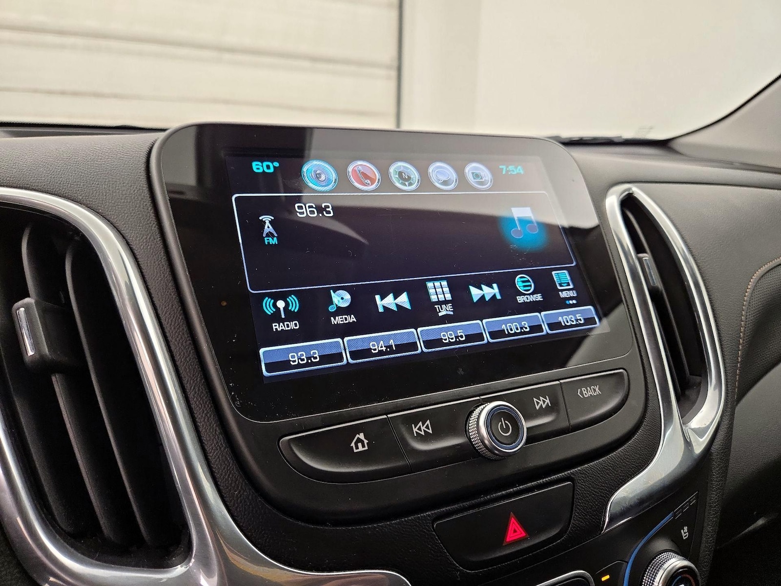 2018 Chevrolet Equinox Premier - Photo 16