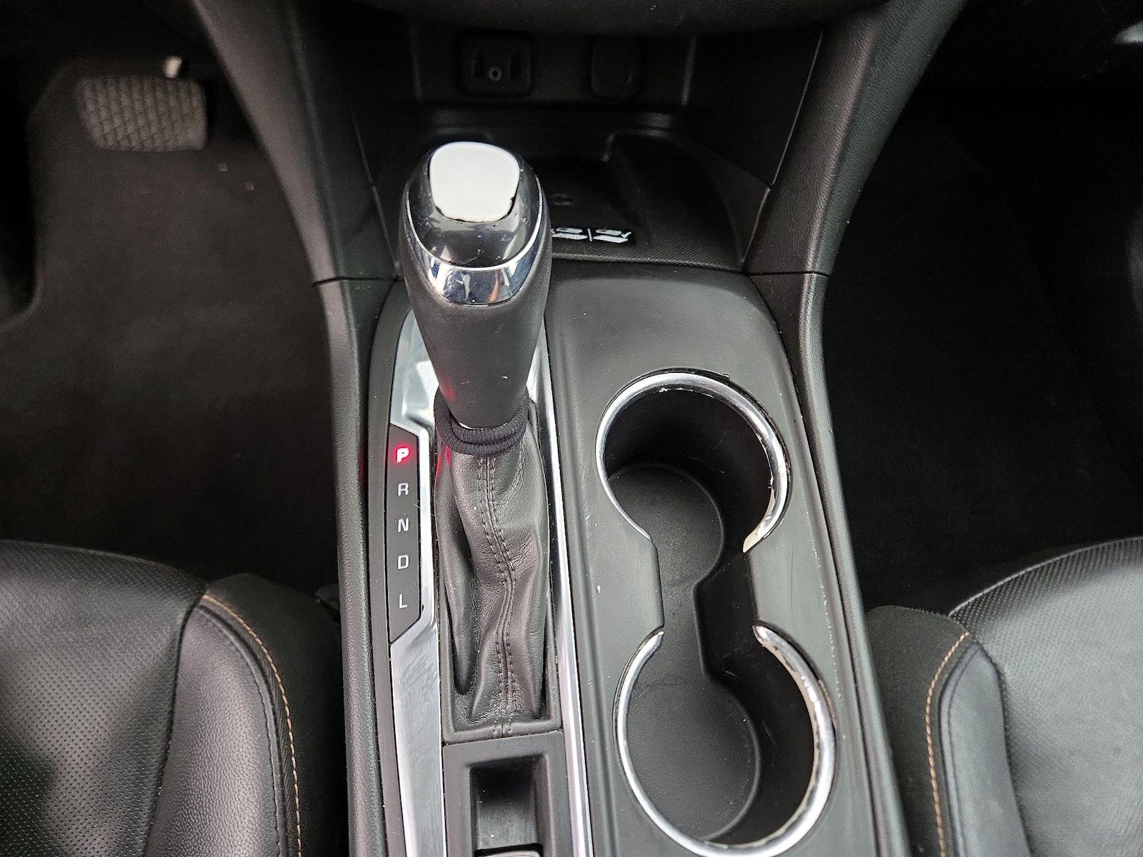2018 Chevrolet Equinox Premier - Photo 18