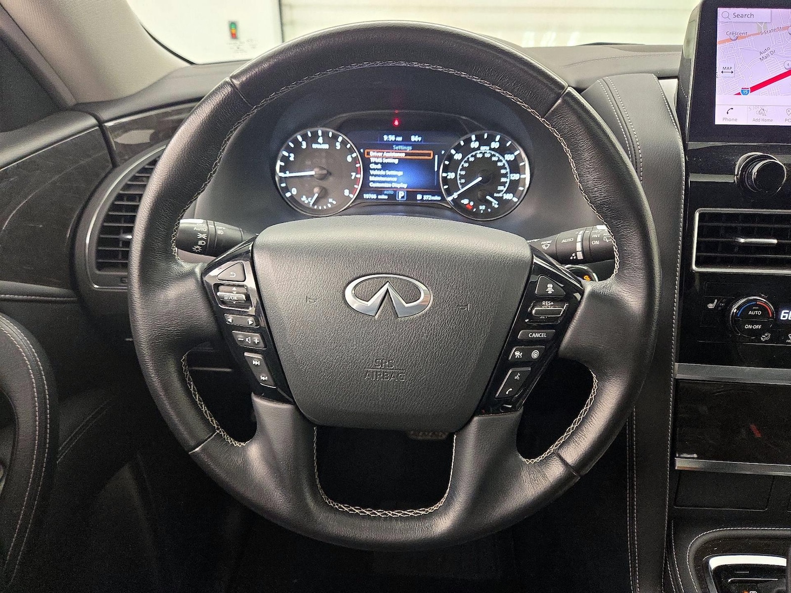 2024 INFINITI QX80 Luxe 4WD - Photo 11
