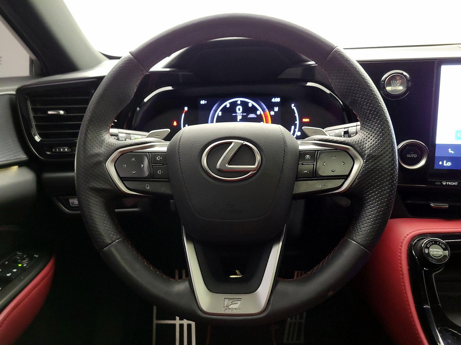 2022 Lexus NX 350 - Photo 11