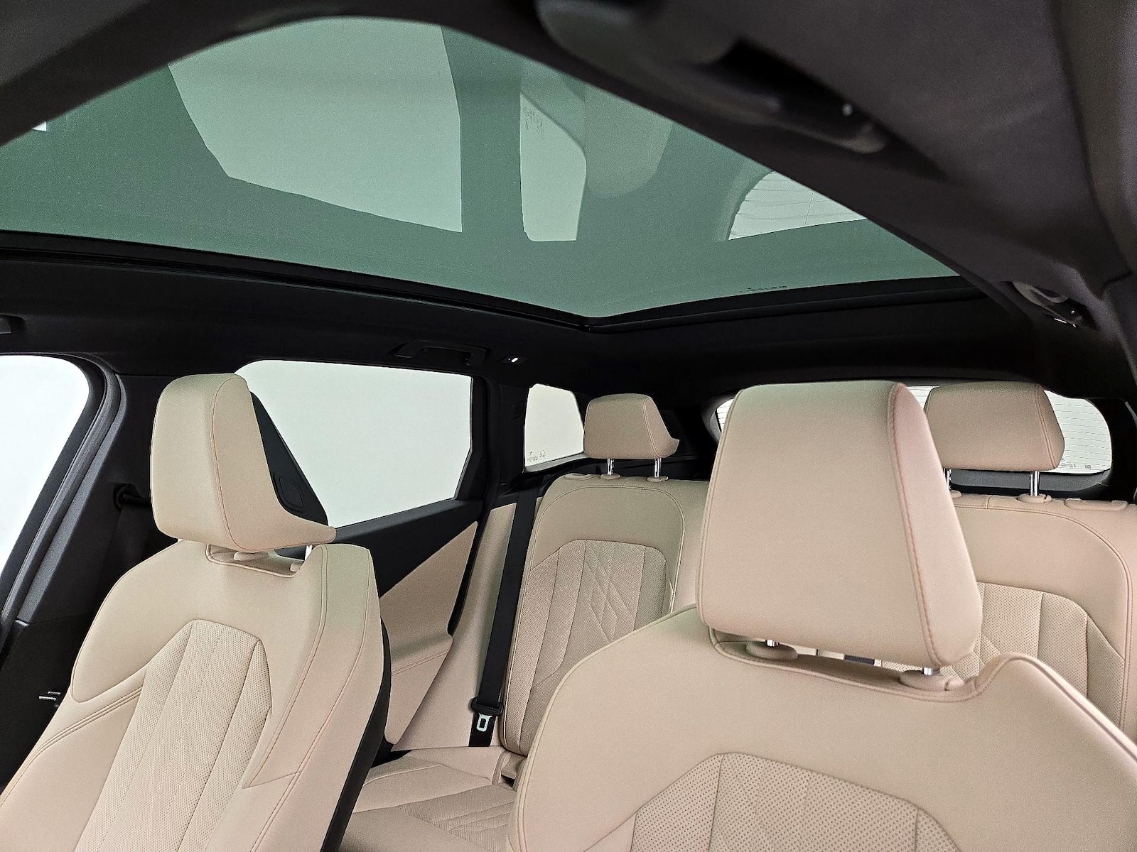 Skylight(s) & Overhead Airbags