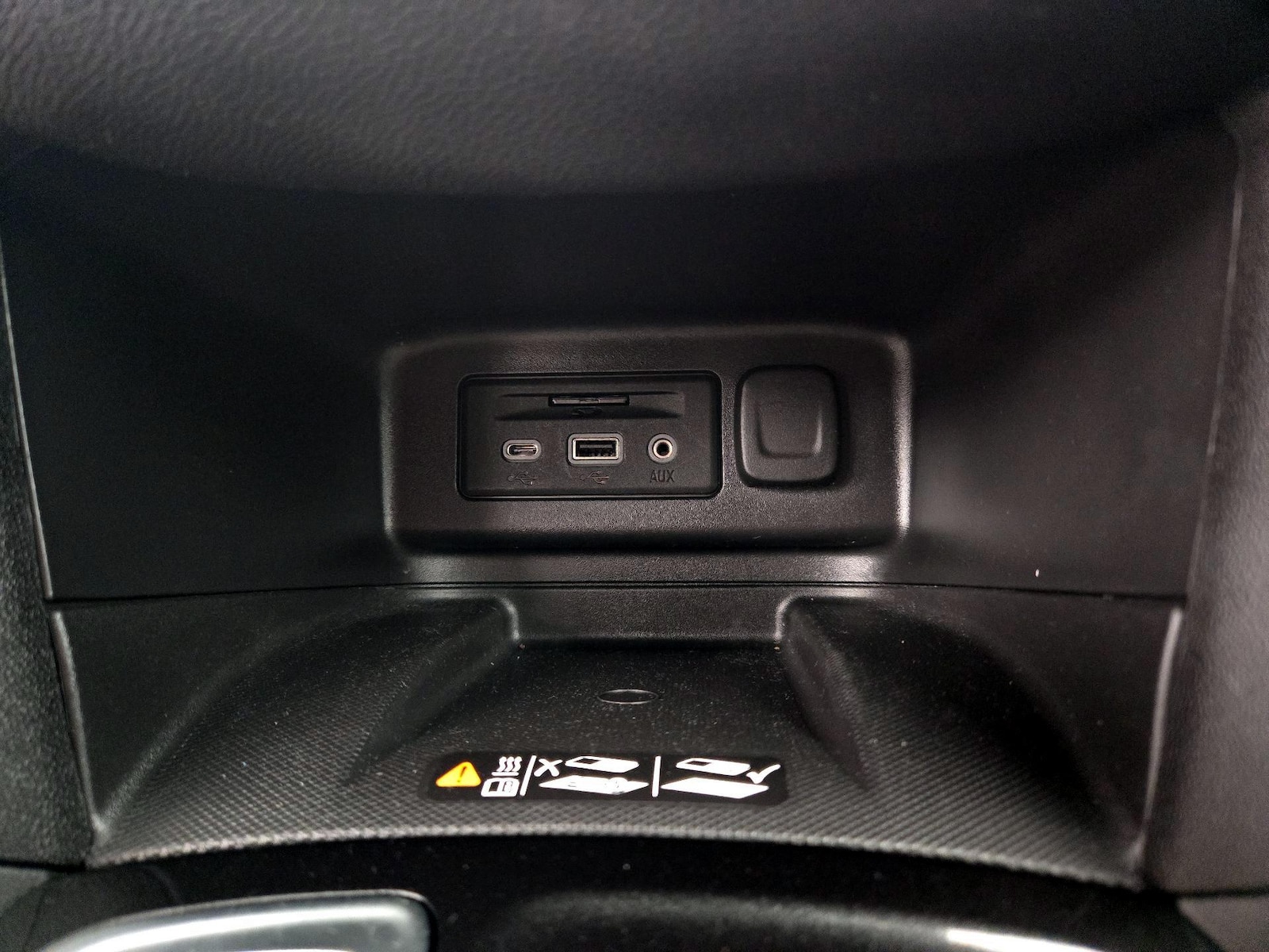 2024 Chevrolet Equinox Premier - Photo 19