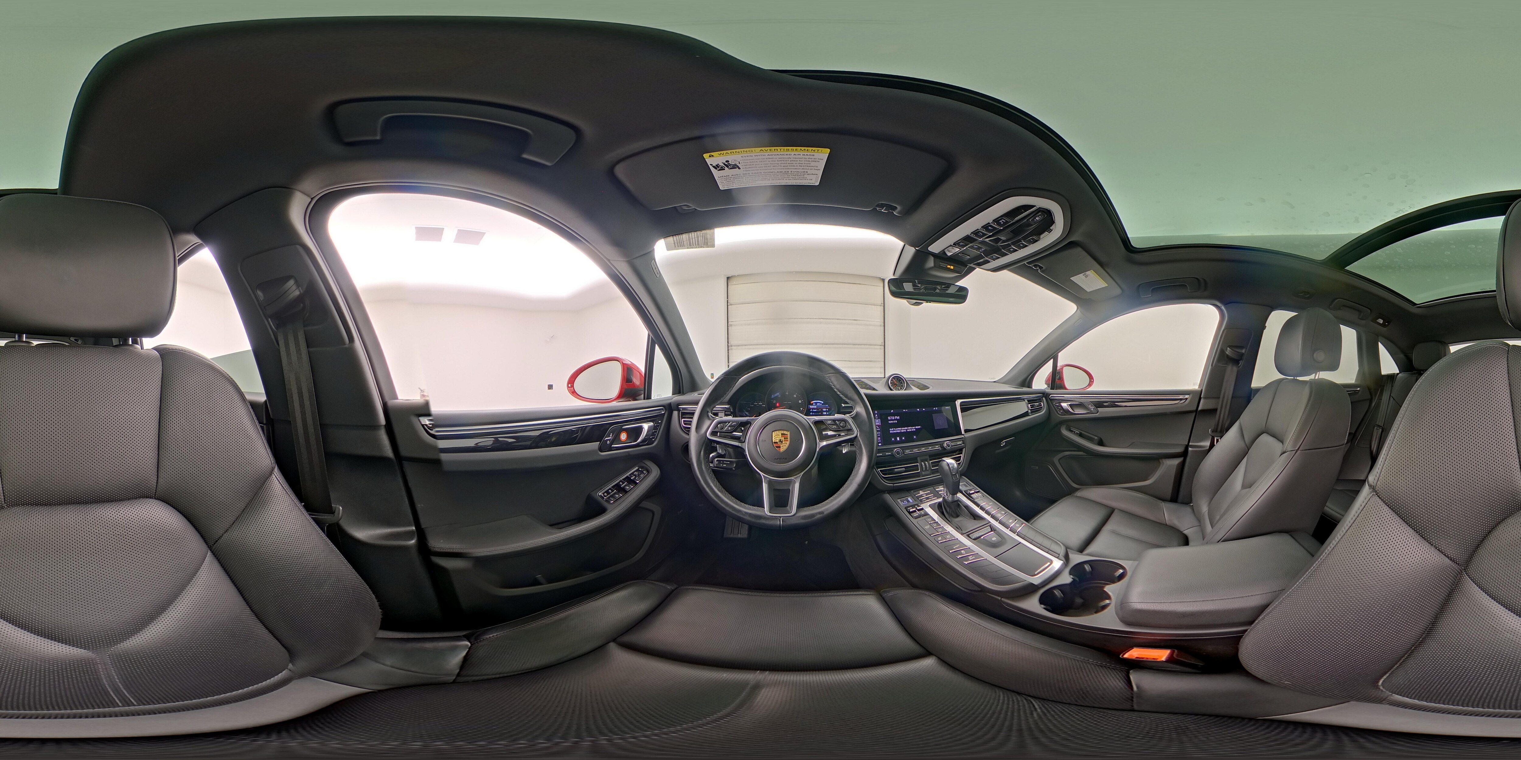 2021 Porsche Macan Base - Photo 29