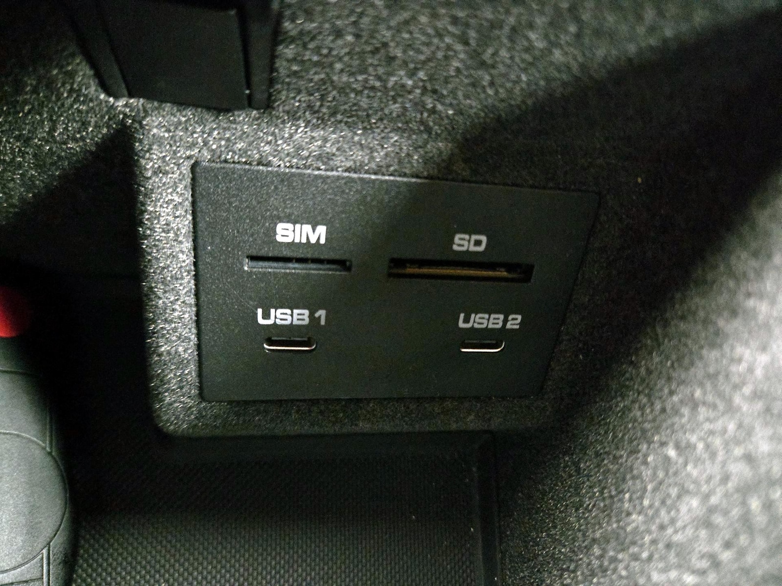 2021 Porsche Macan Base - Photo 20