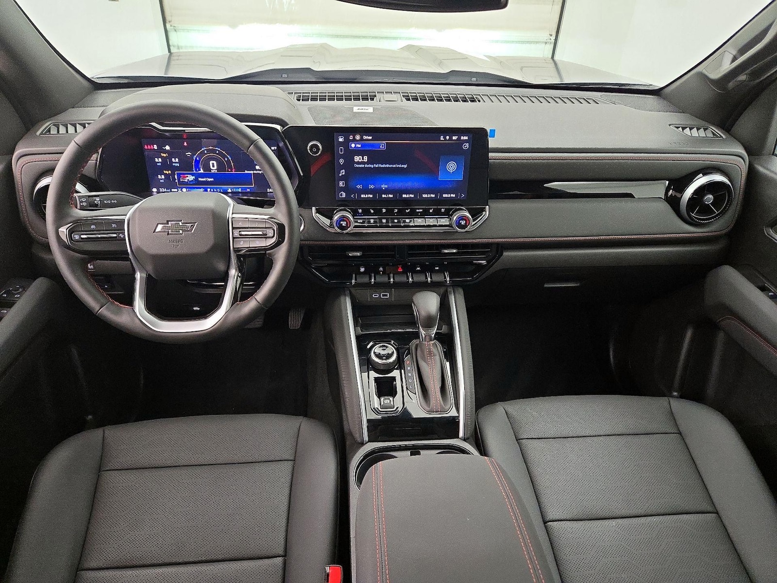 2026 Chevrolet Colorado Z71 - Photo 10