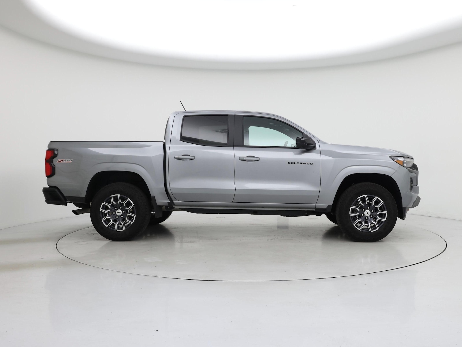 2026 Chevrolet Colorado Z71 - Photo 8