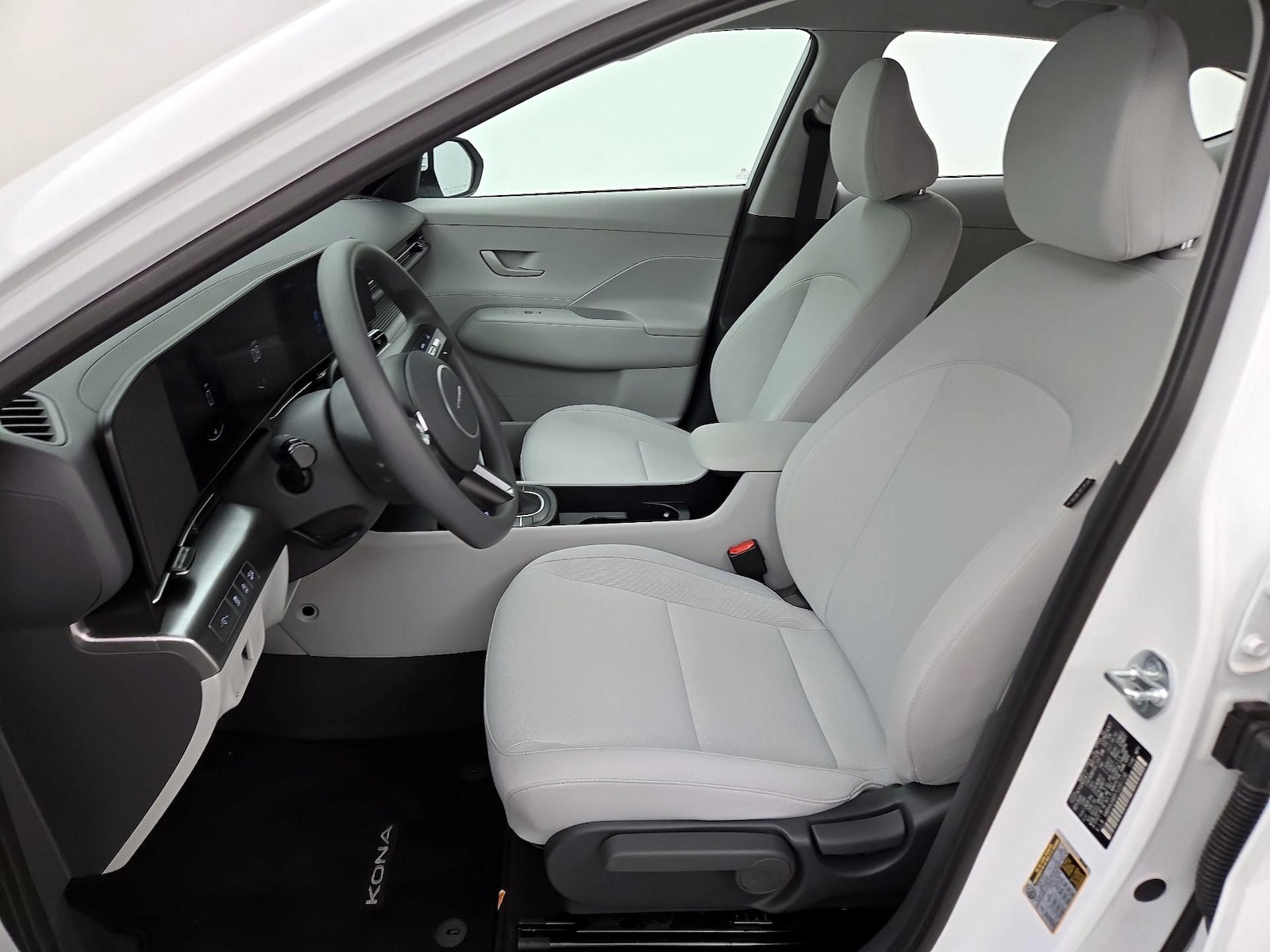 2026 Hyundai Kona SE - Photo 12