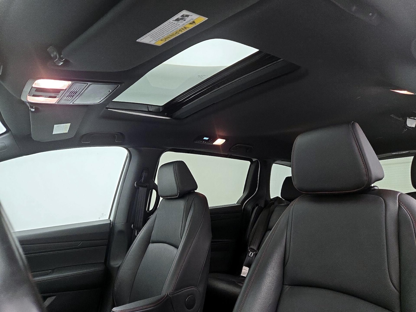 Sunroof(s) & Overhead Airbags