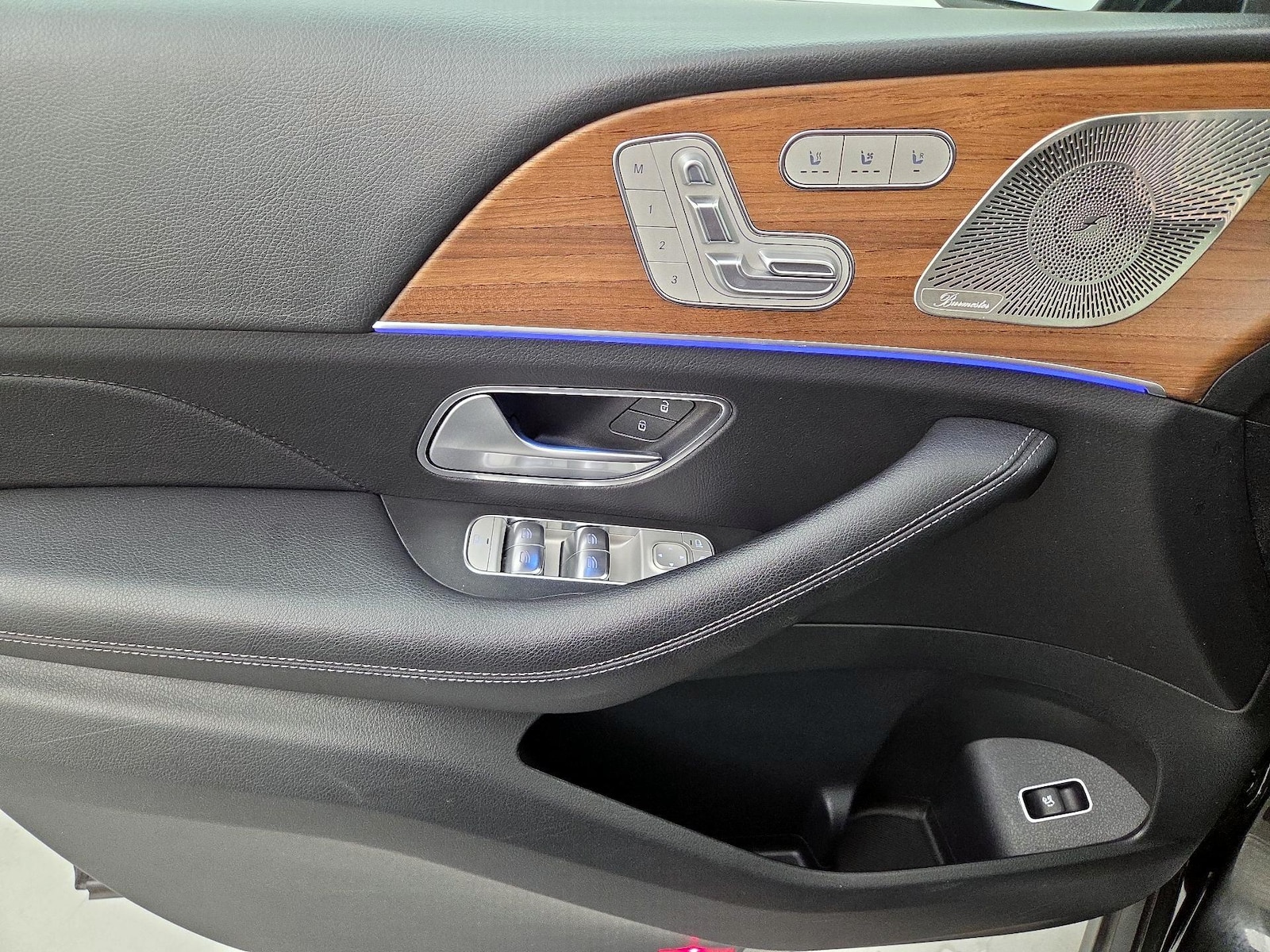 2025 Mercedes-Benz GLE GLE350 - Photo 13