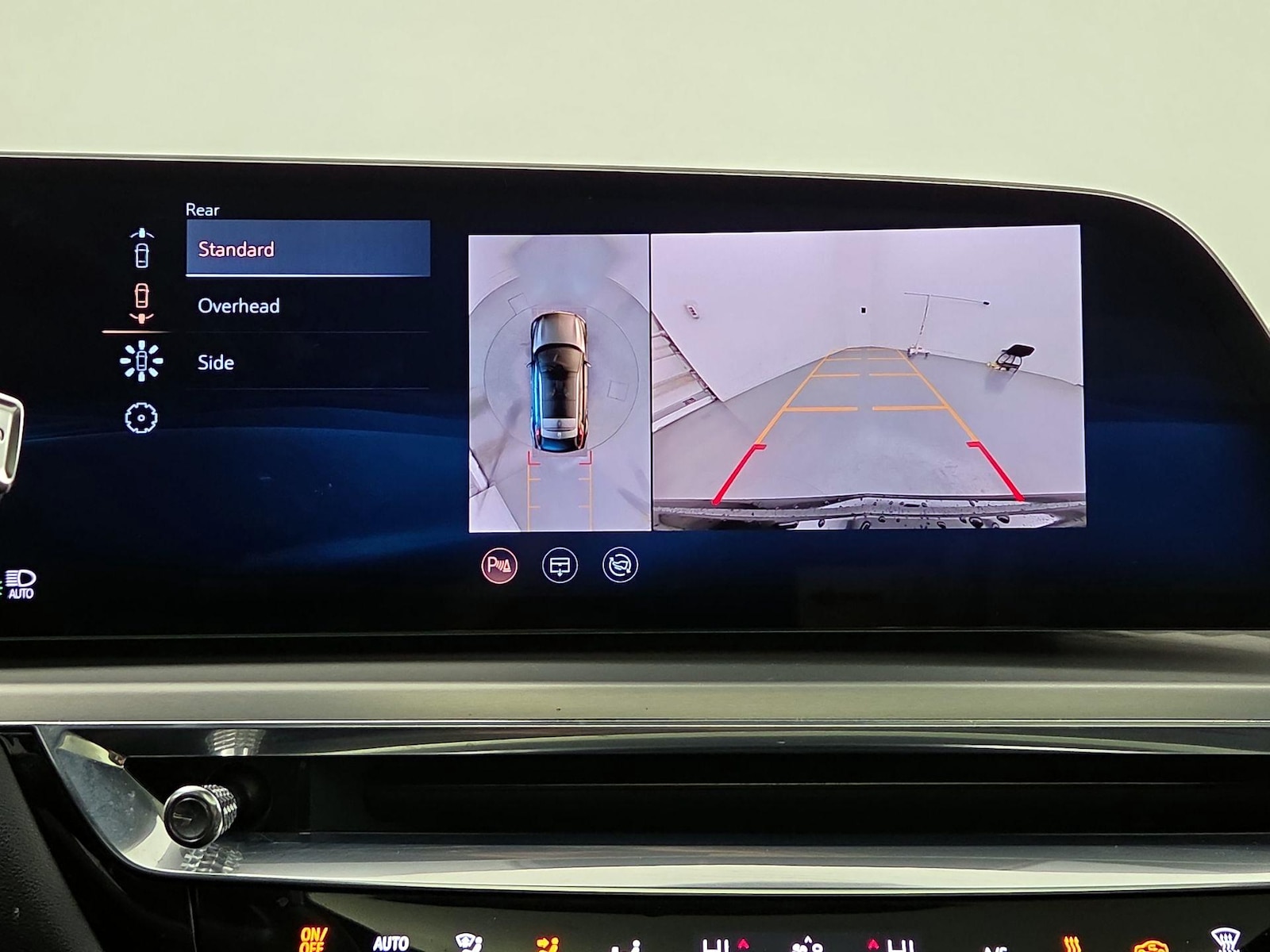2024 Cadillac LYRIQ Sport 1 - Photo 16