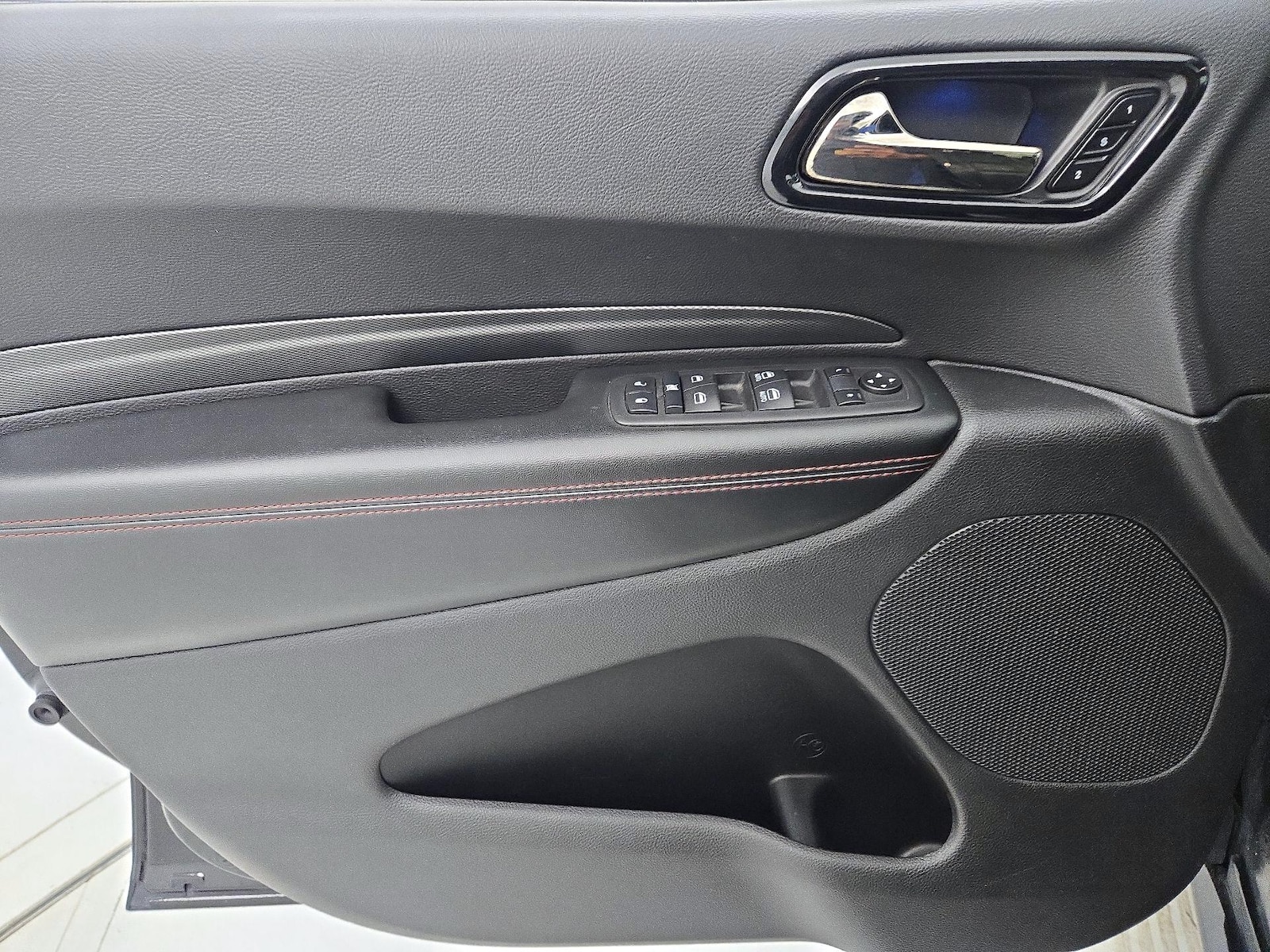 2025 Dodge Durango GT - Photo 13