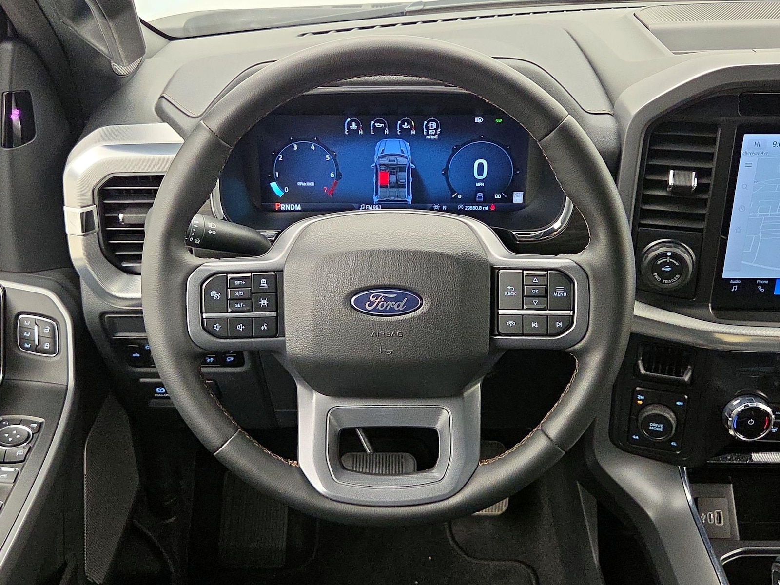 2025 Ford F-150 Lariat - Photo 11
