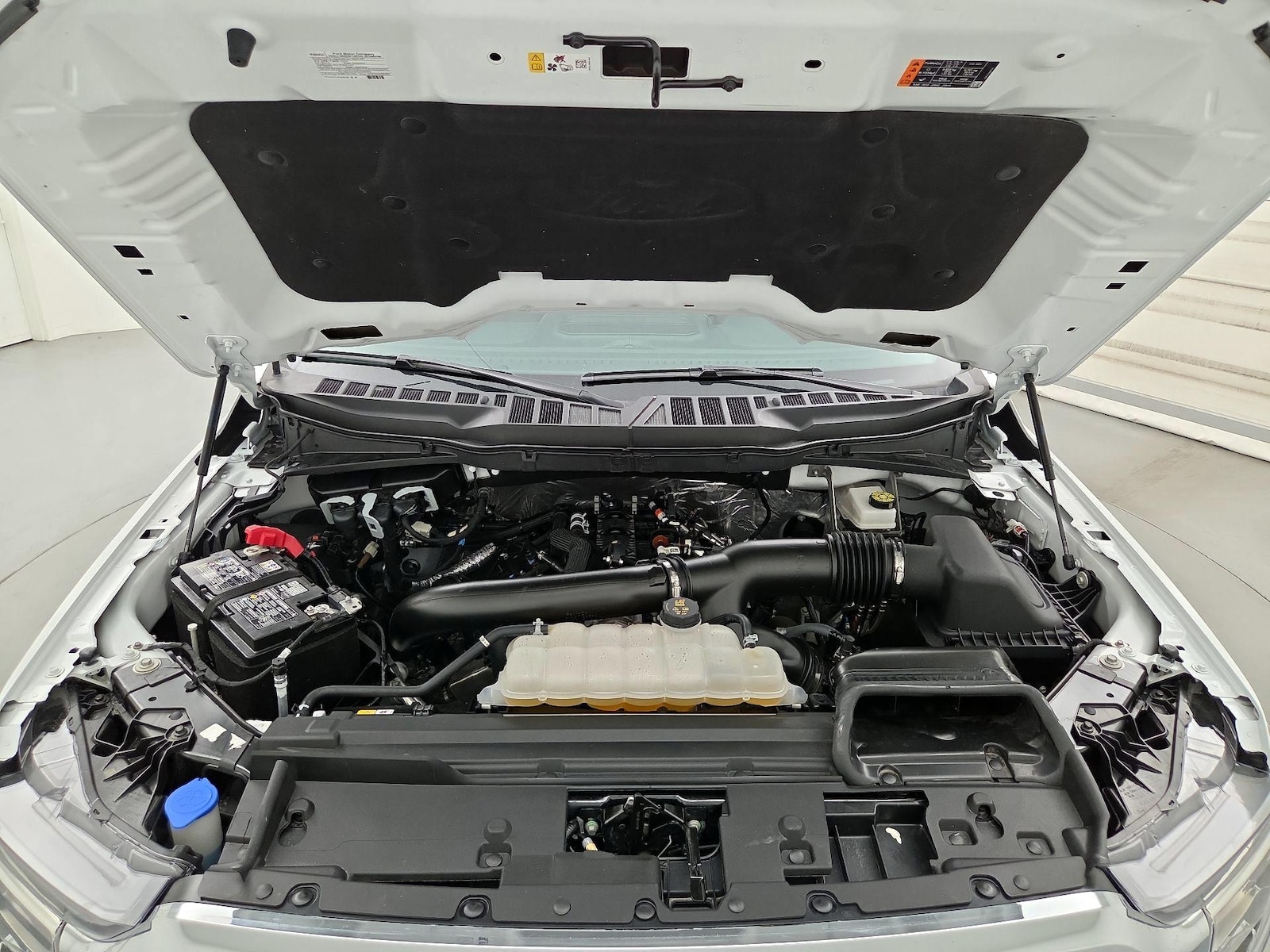 2025 Ford F-150 Lariat - Photo 23