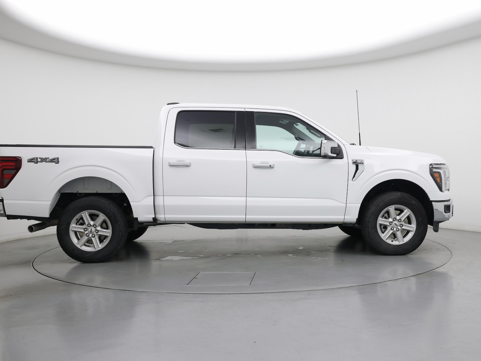 2025 Ford F-150 Lariat - Photo 8