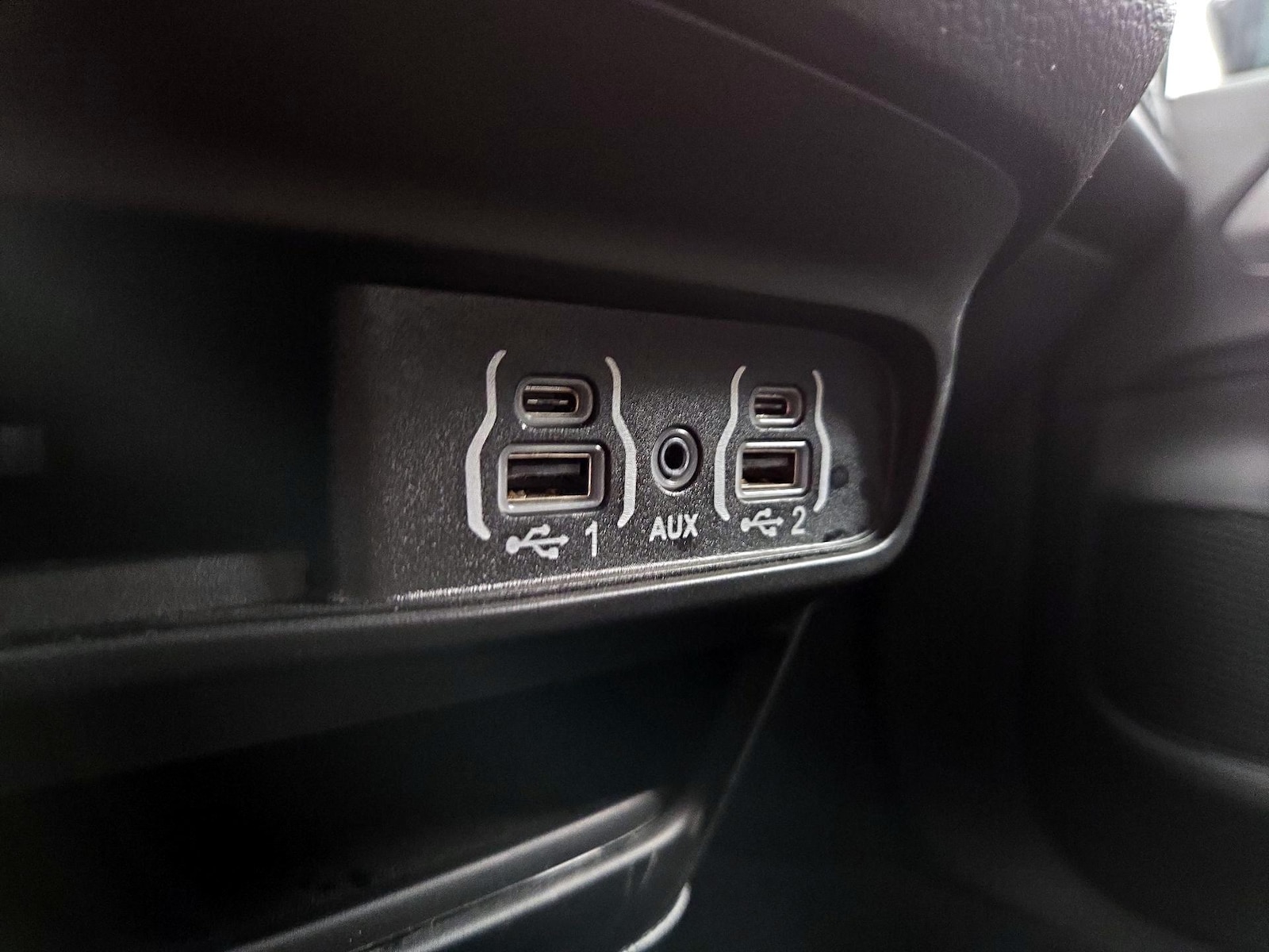 2025 Chrysler Pacifica Select - Photo 19