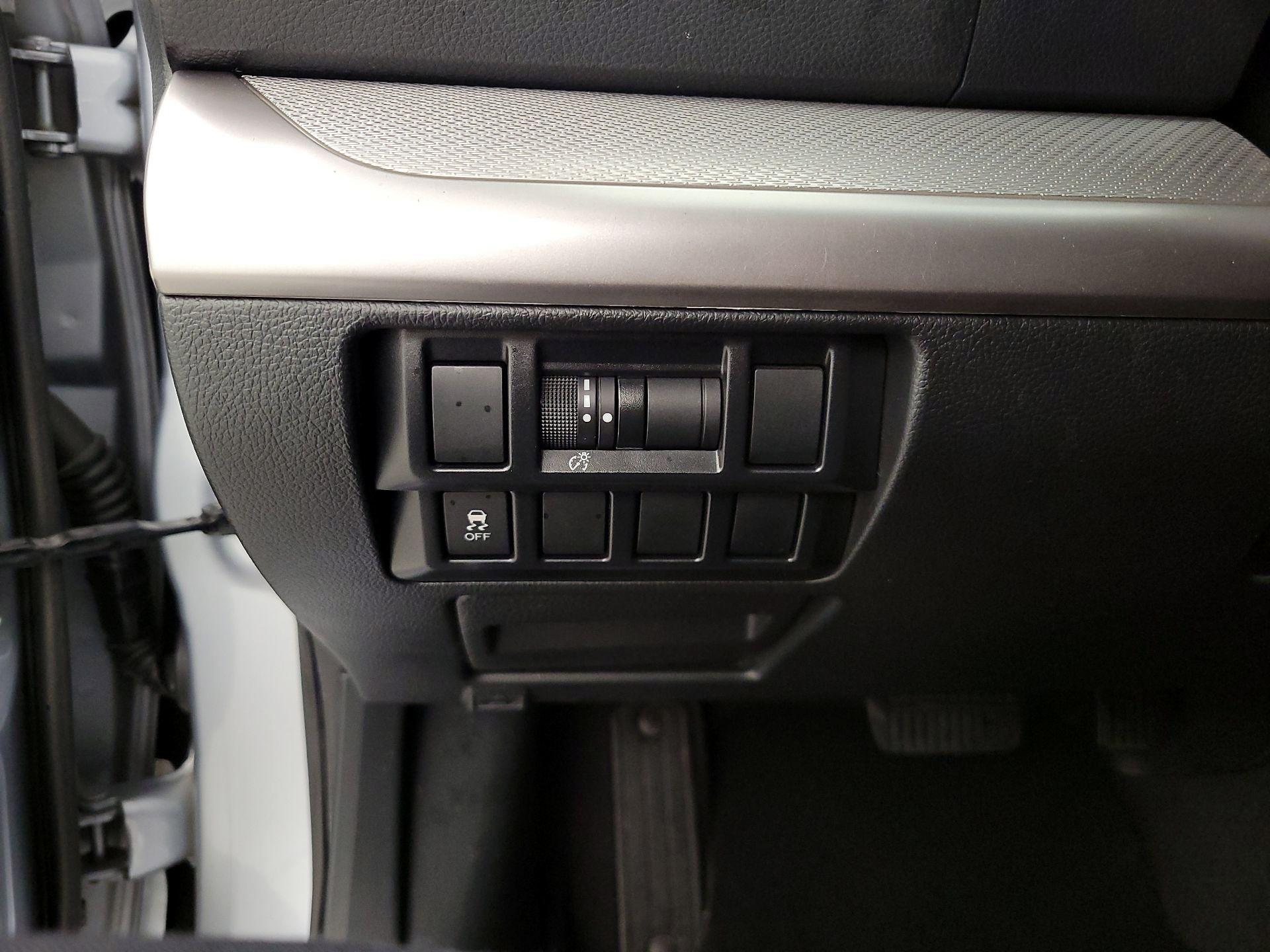 Thumbnail: 2015 Subaru Outback - 13