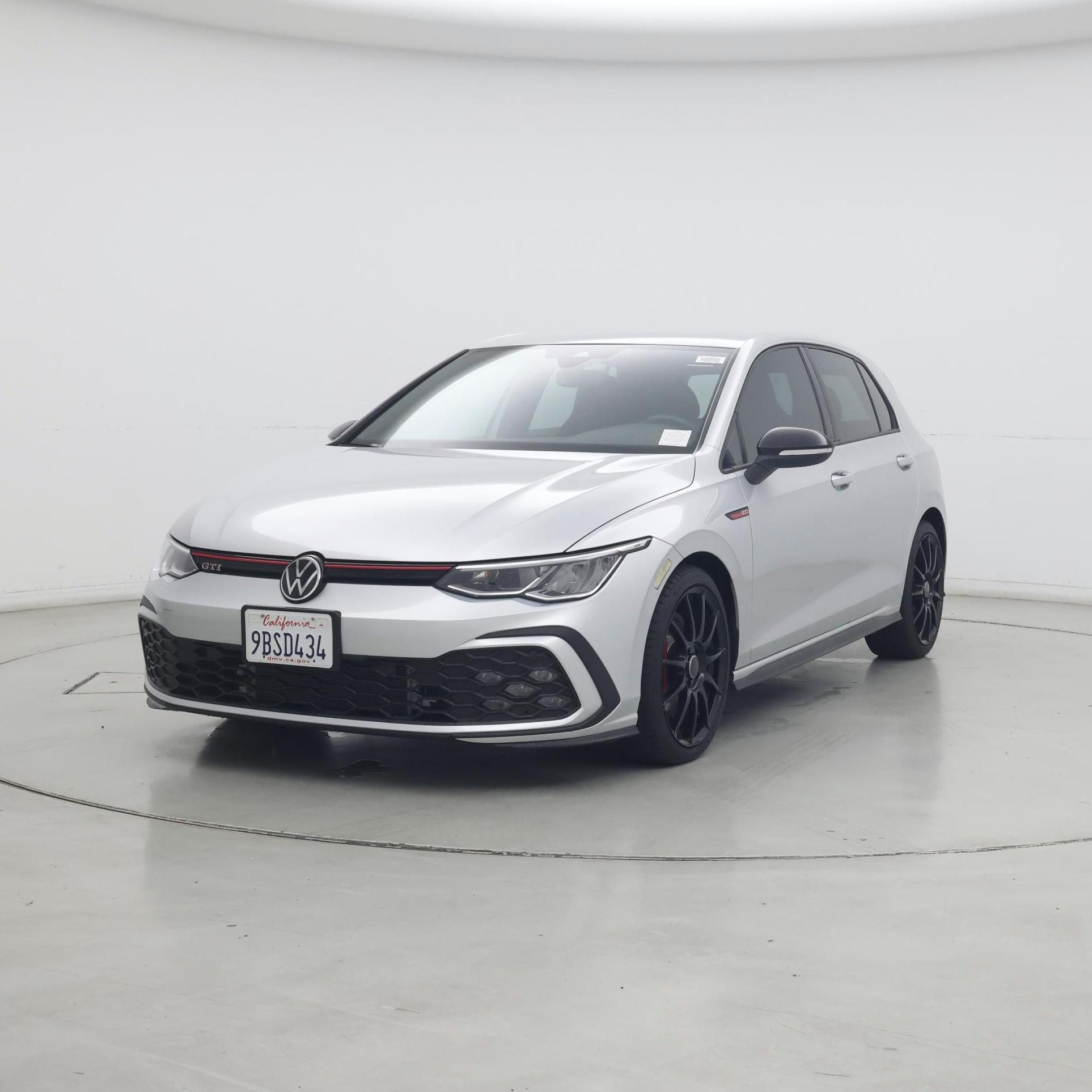 Thumbnail: 2022 Volkswagen Golf - 4