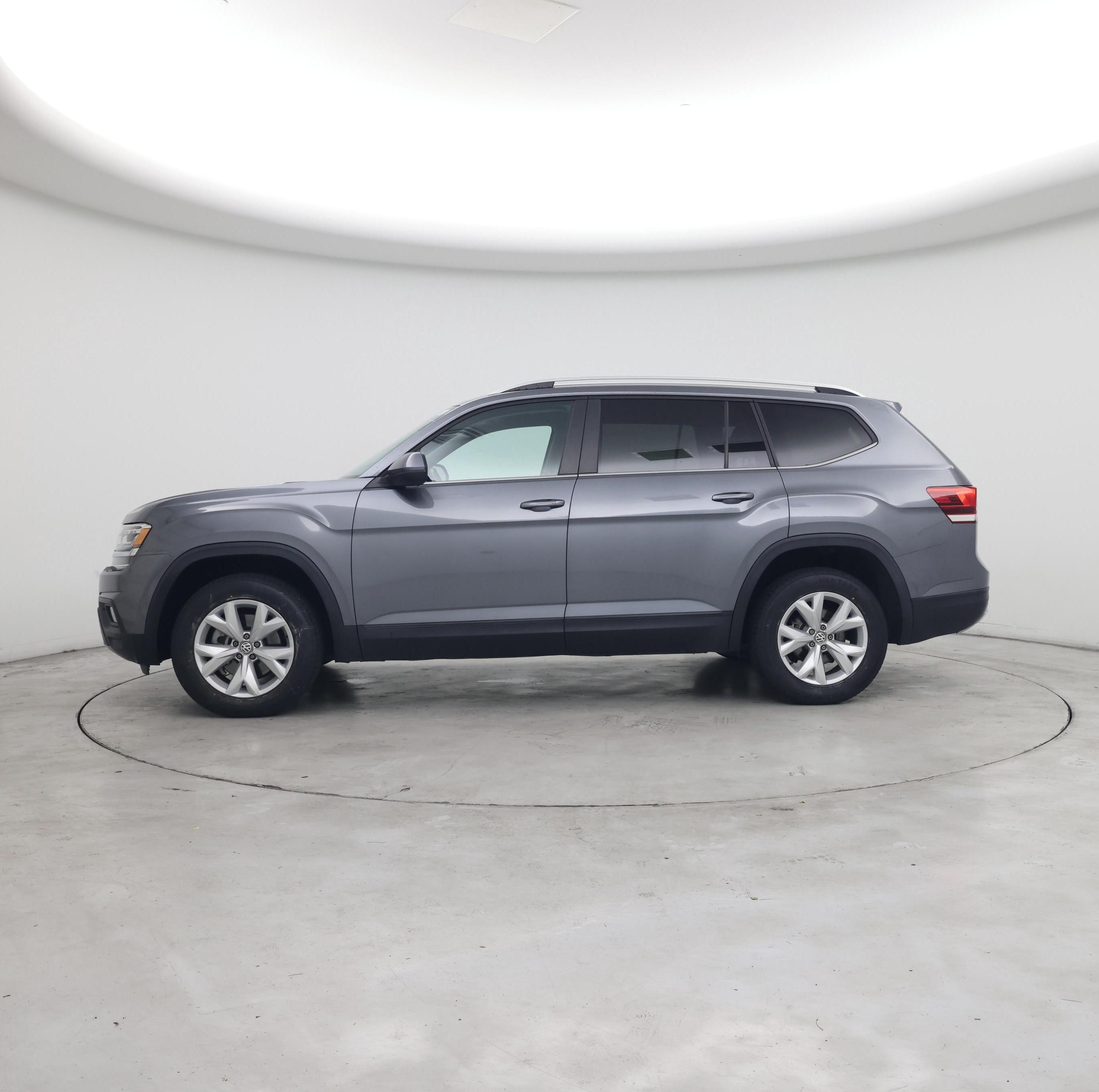 Thumbnail: 2019 Volkswagen Atlas - 3