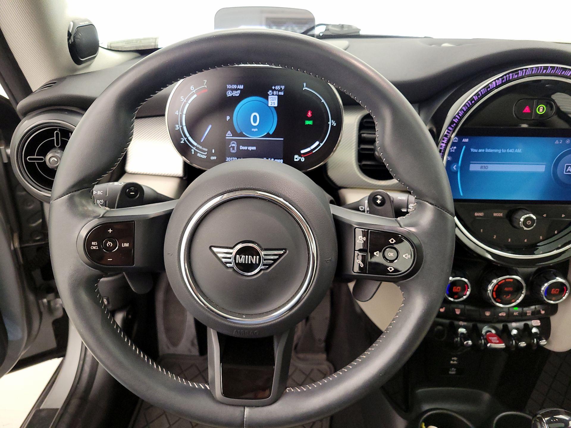Thumbnail: 2024 MINI Cooper Hardtop - 10