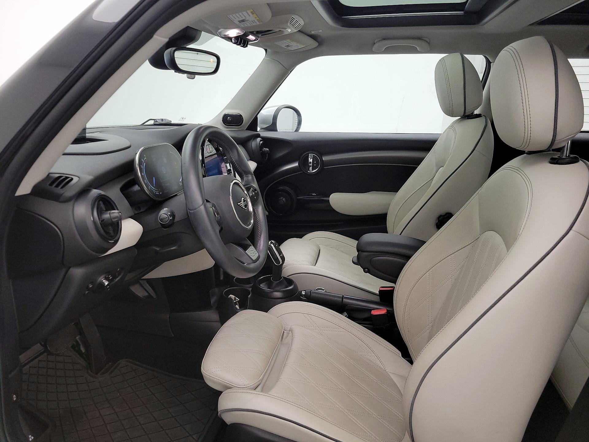 Thumbnail: 2024 MINI Cooper Hardtop - 11