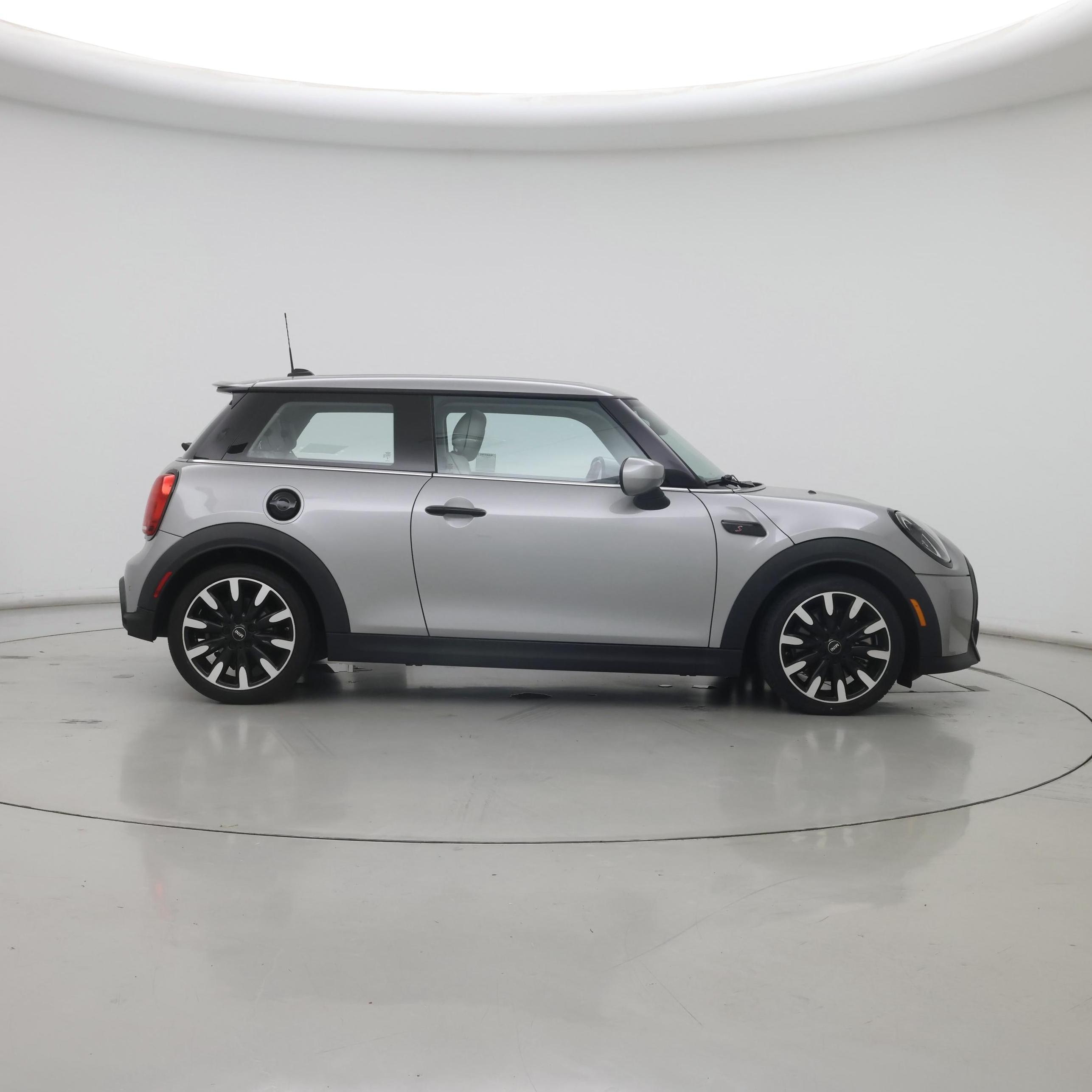 Thumbnail: 2024 MINI Cooper Hardtop - 7