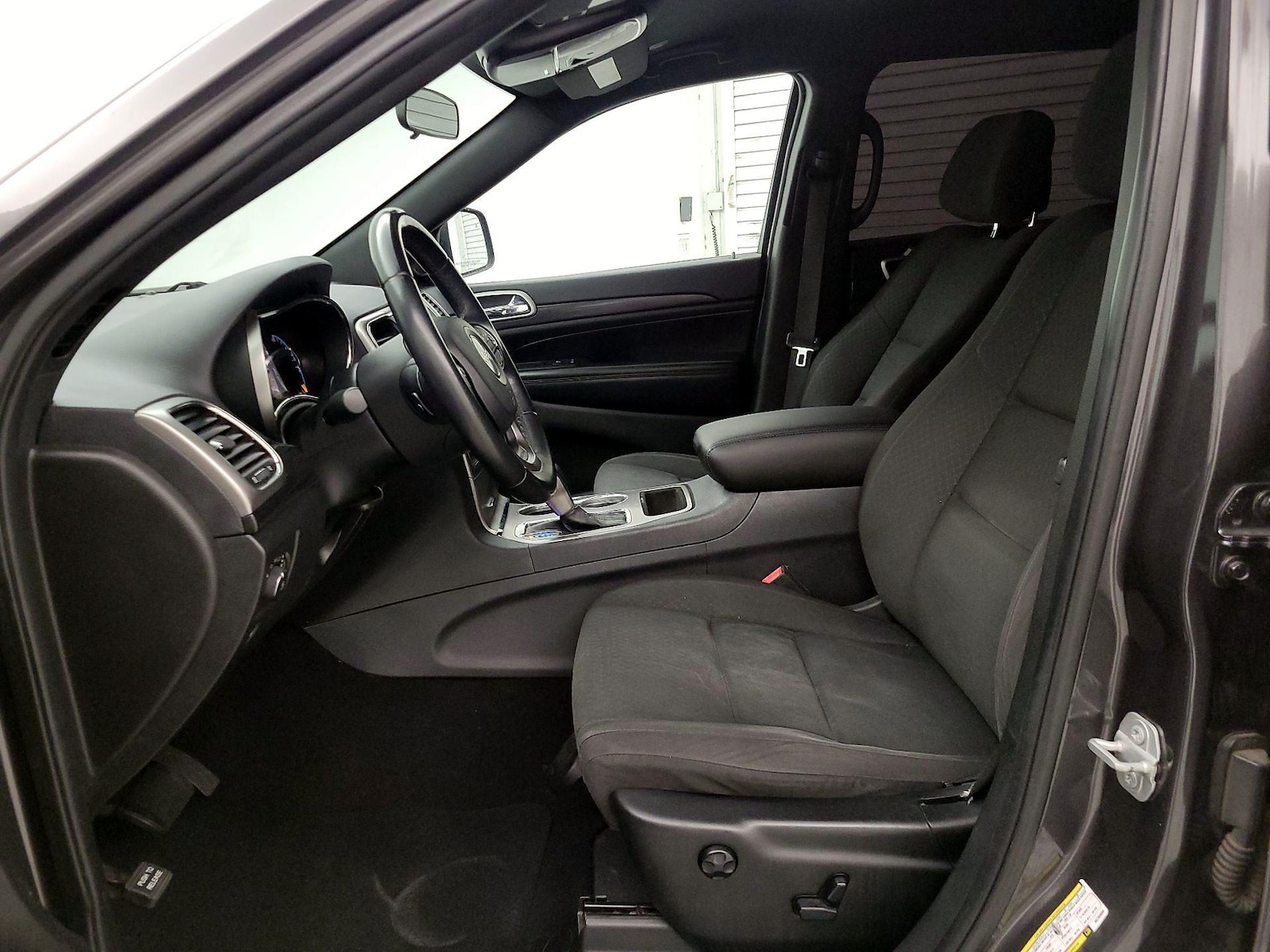 Power Seat(s) & Side Airbags