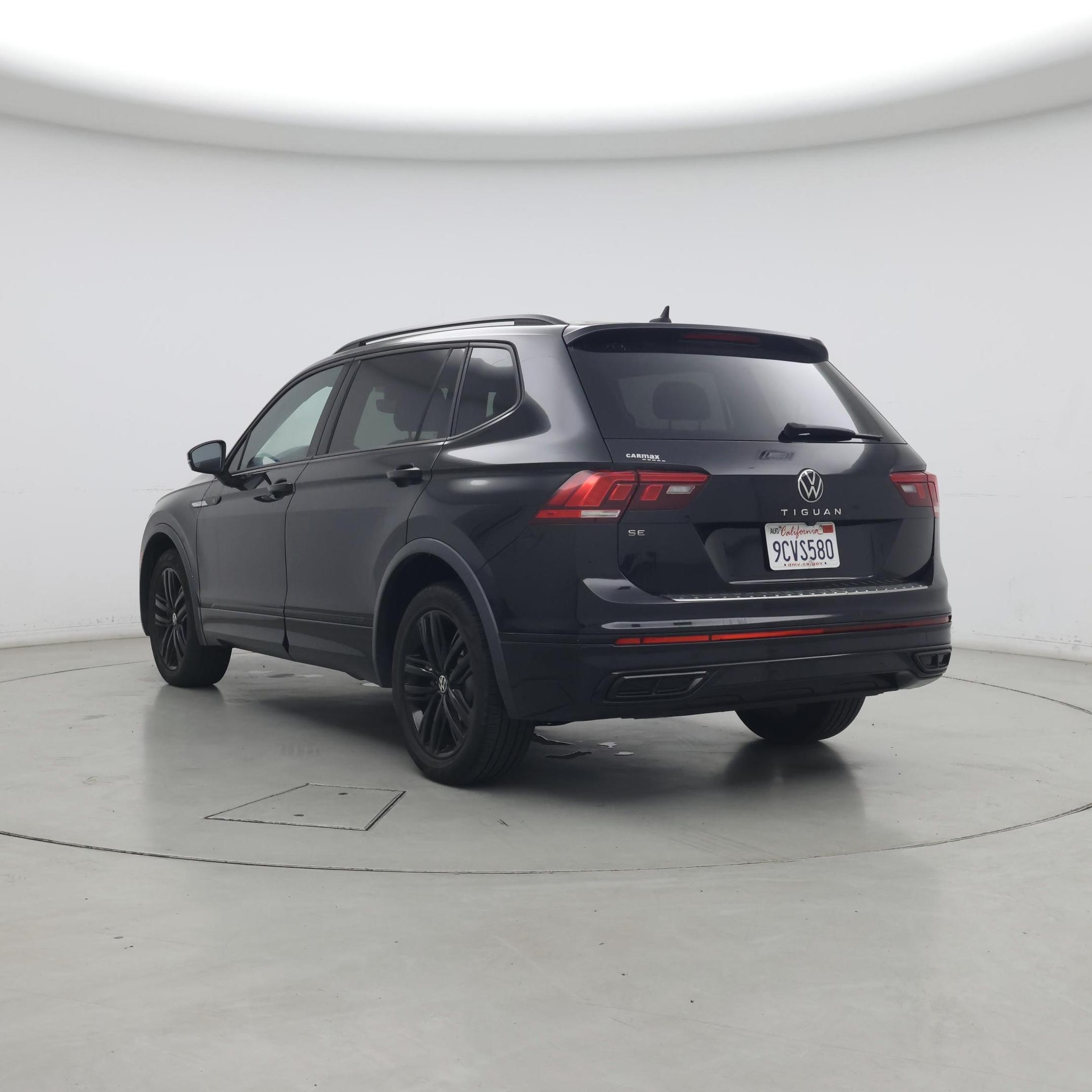 Thumbnail: 2022 Volkswagen Tiguan - 2