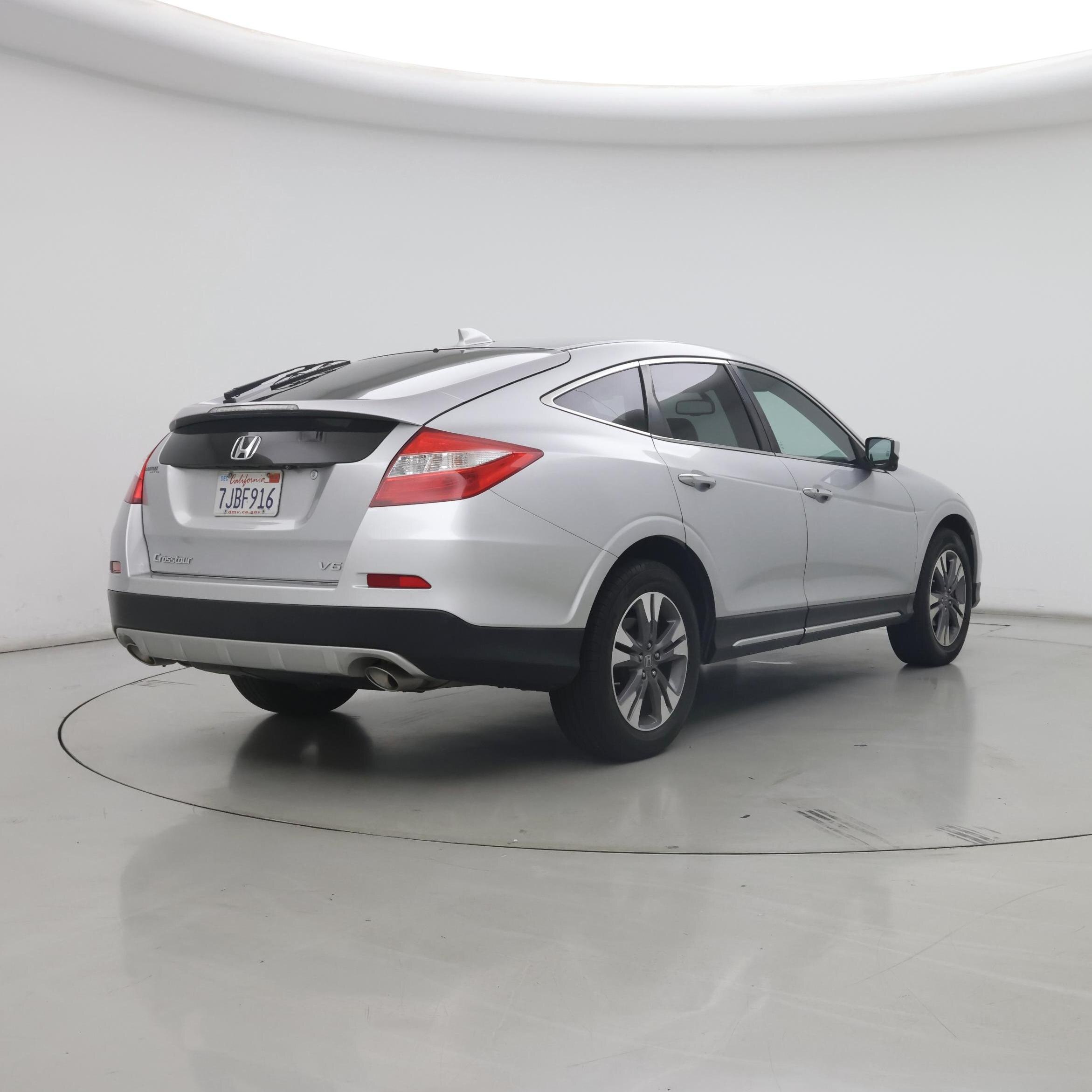 Thumbnail: 2014 Honda Accord Crosstour - 8