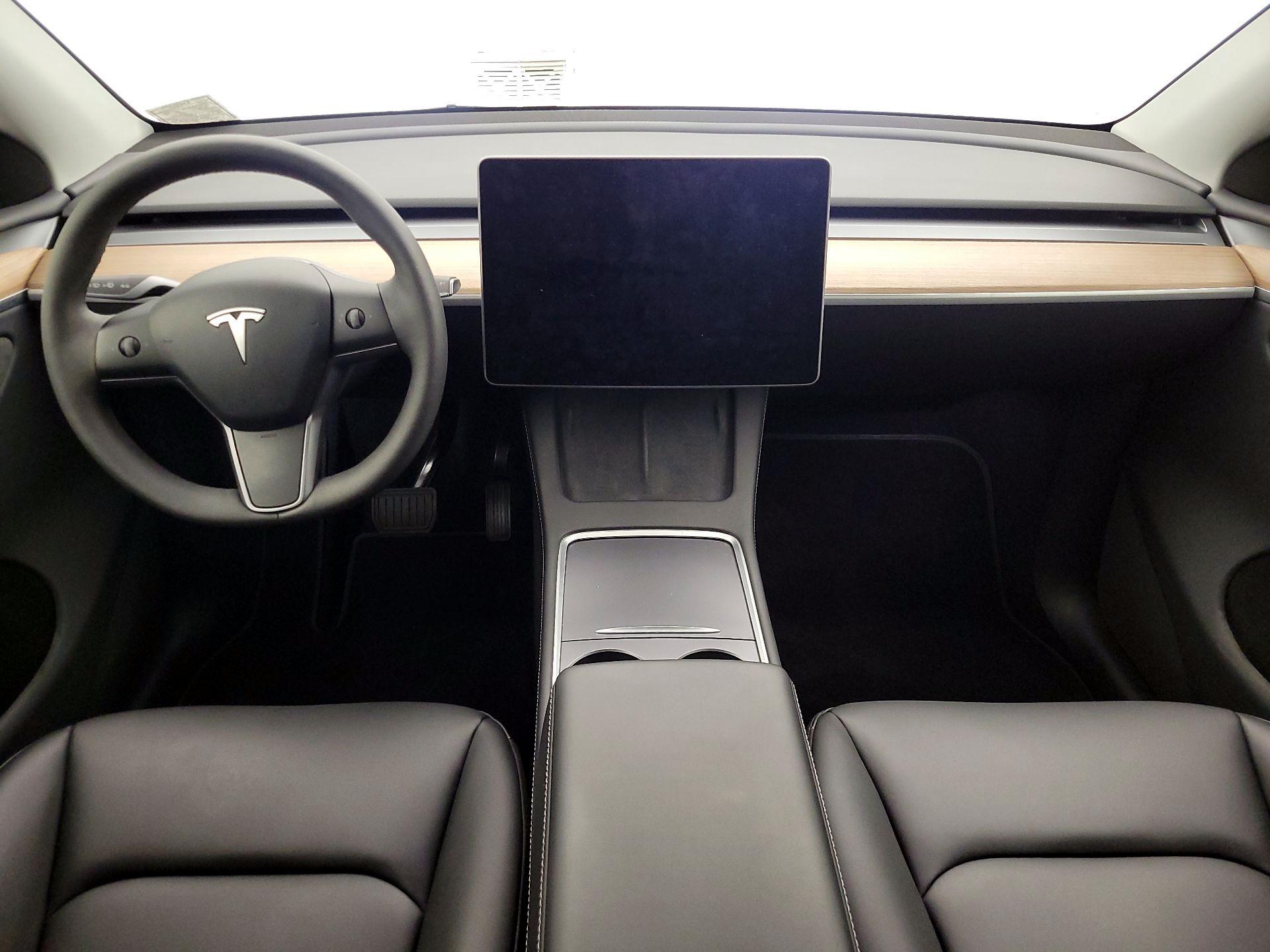 Thumbnail: 2023 Tesla Model Y - 9