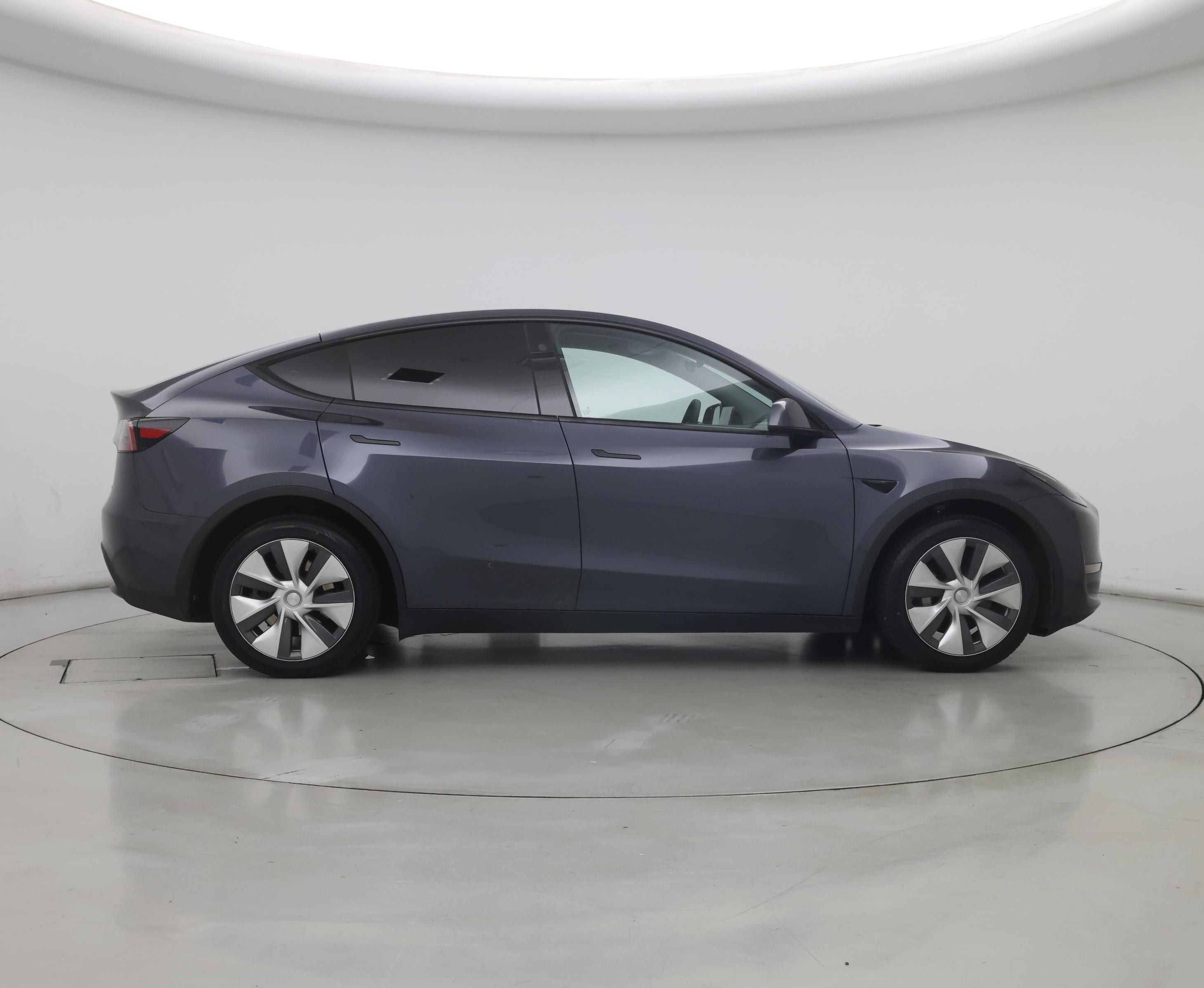 Thumbnail: 2023 Tesla Model Y - 7