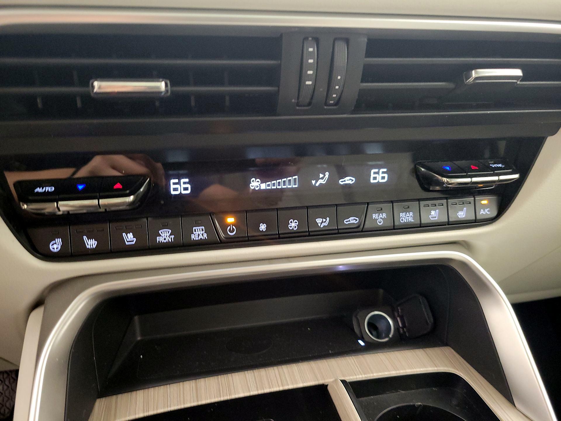 Thumbnail: 2024 Mazda CX-90 - 16