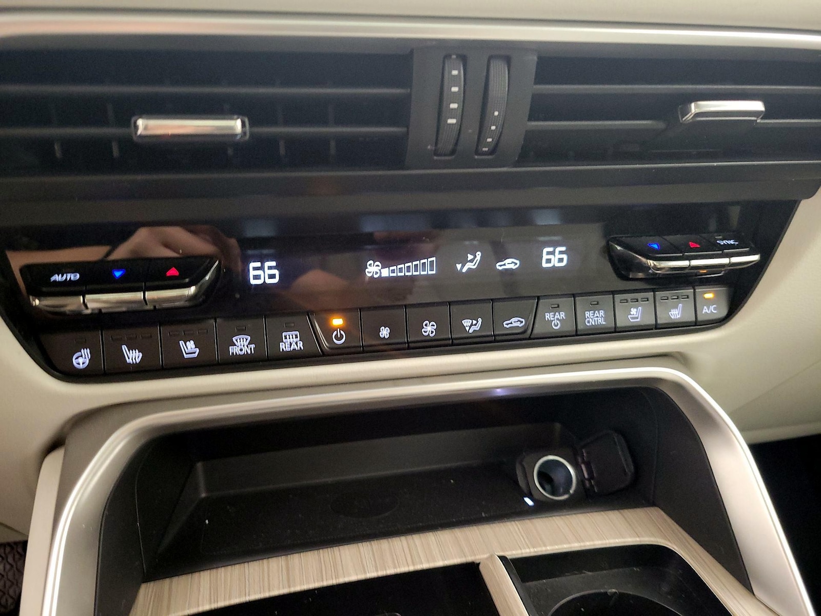 2024 Mazda CX-90 Premium Plus Package - Photo 17