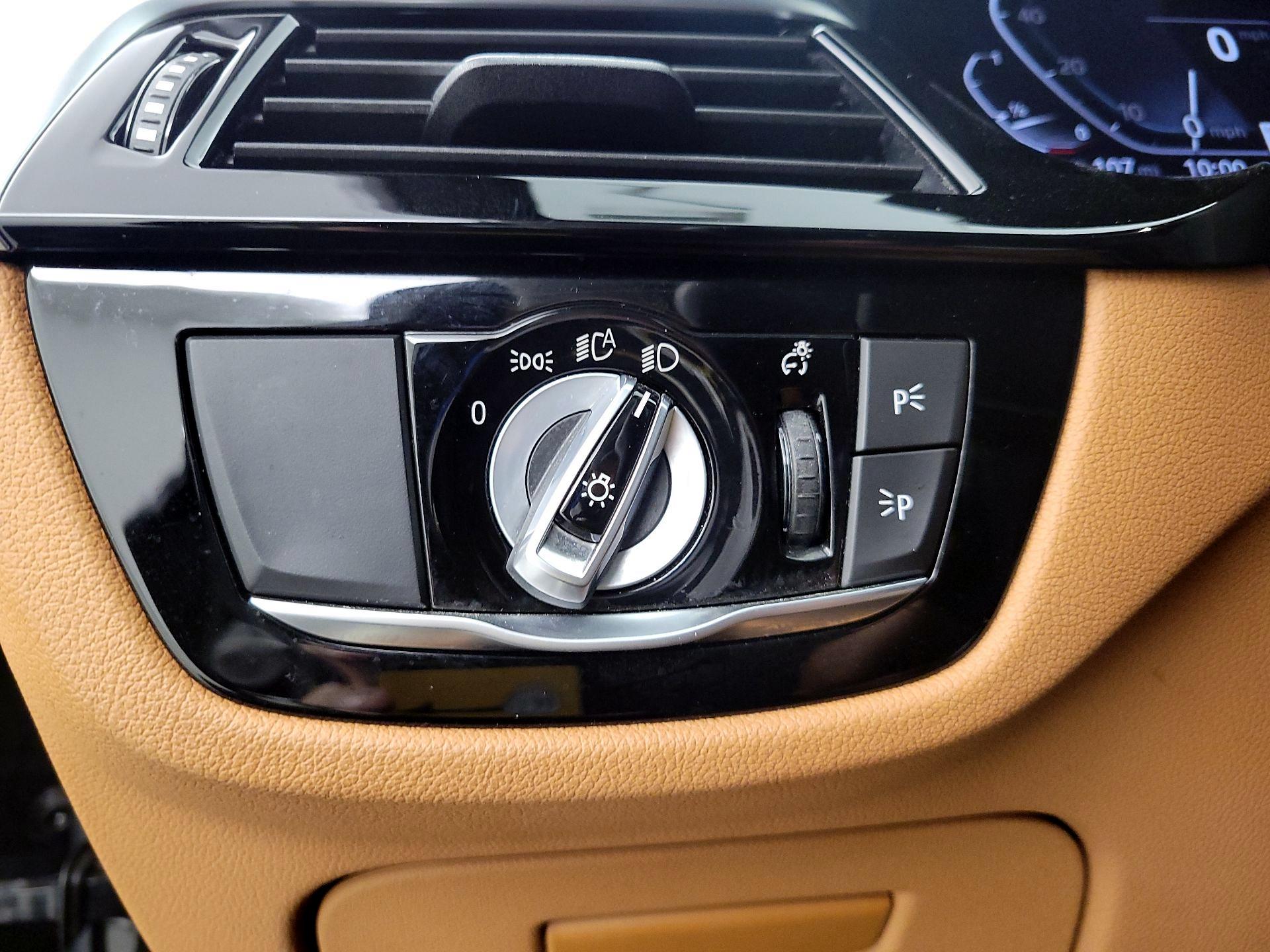 Thumbnail: 2021 BMW 5 Series - 13