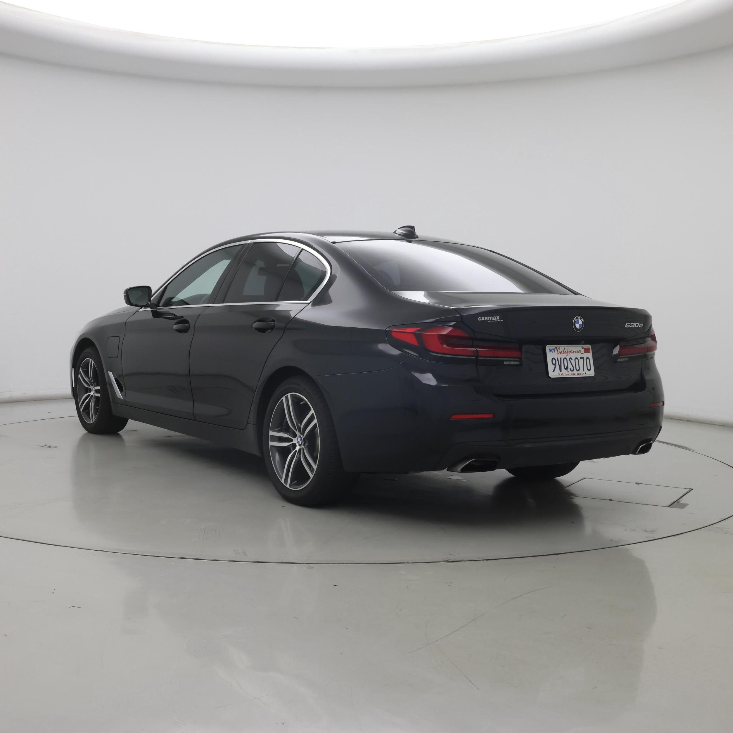 Thumbnail: 2021 BMW 5 Series - 2
