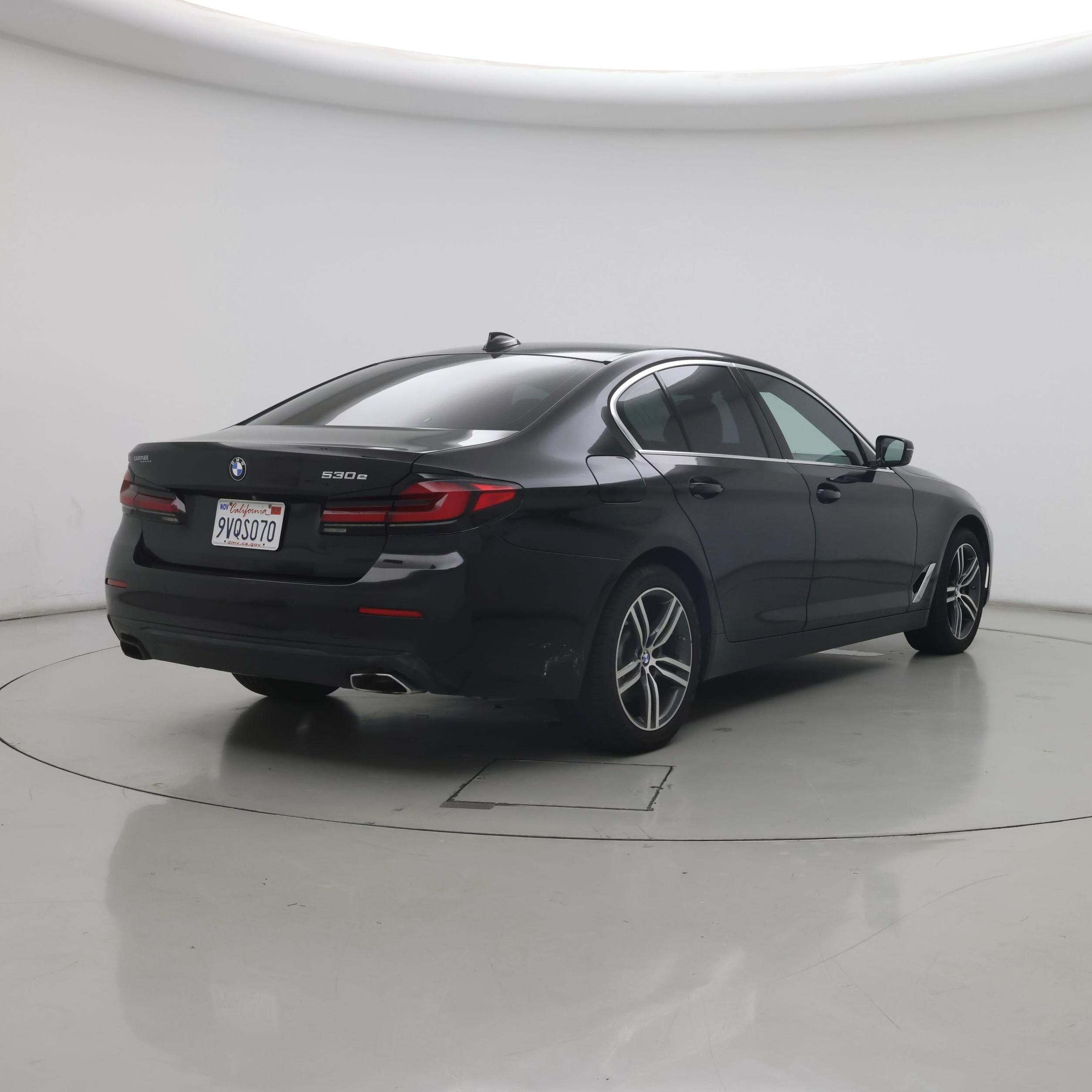Thumbnail: 2021 BMW 5 Series - 8