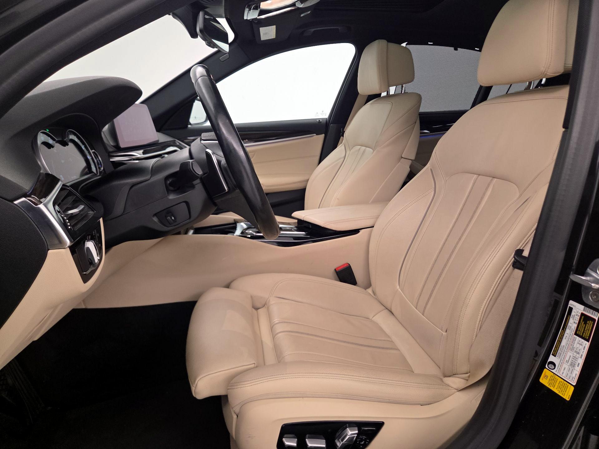 Thumbnail: 2019 BMW 5 Series - 11