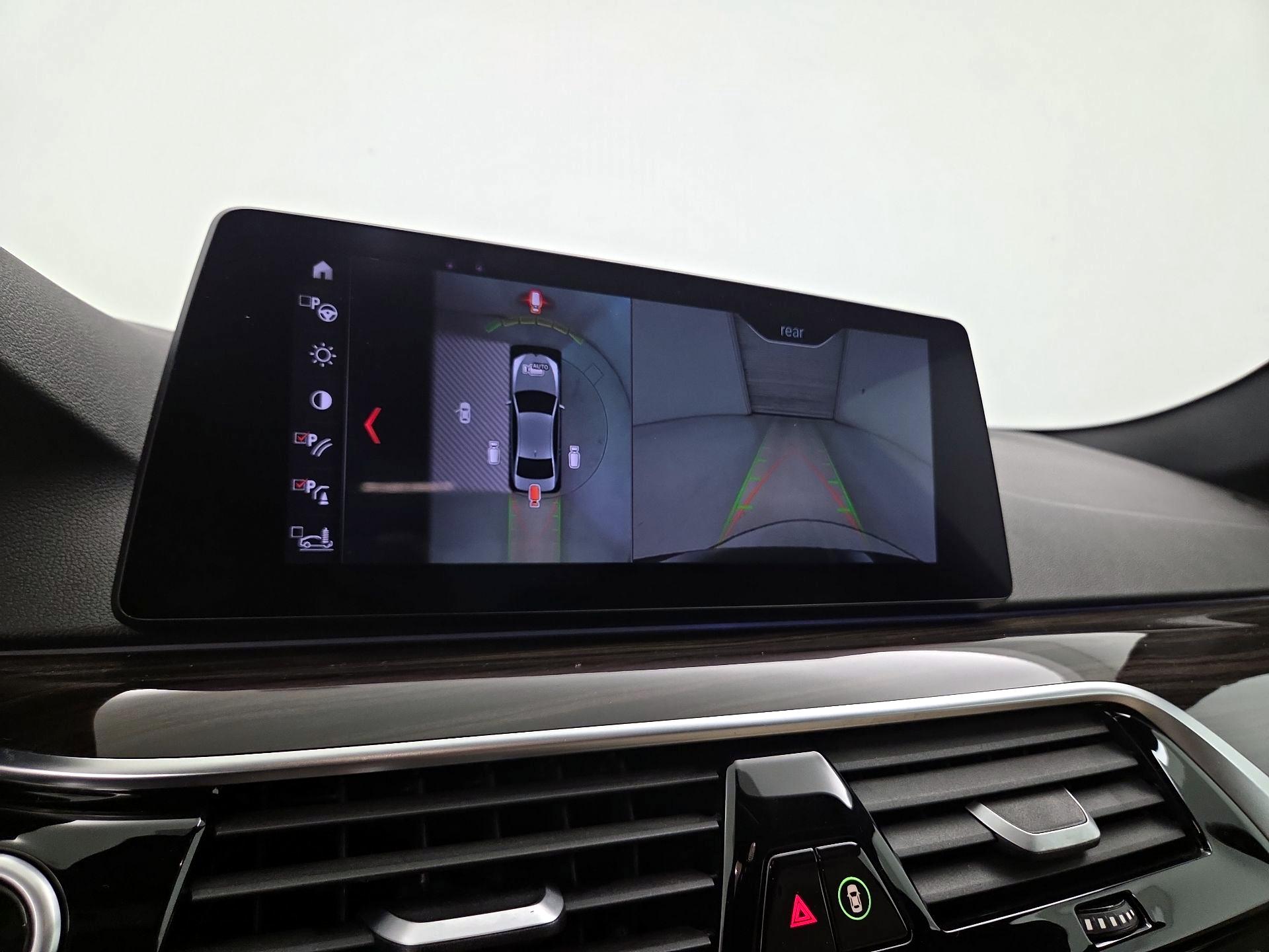 Thumbnail: 2019 BMW 5 Series - 15