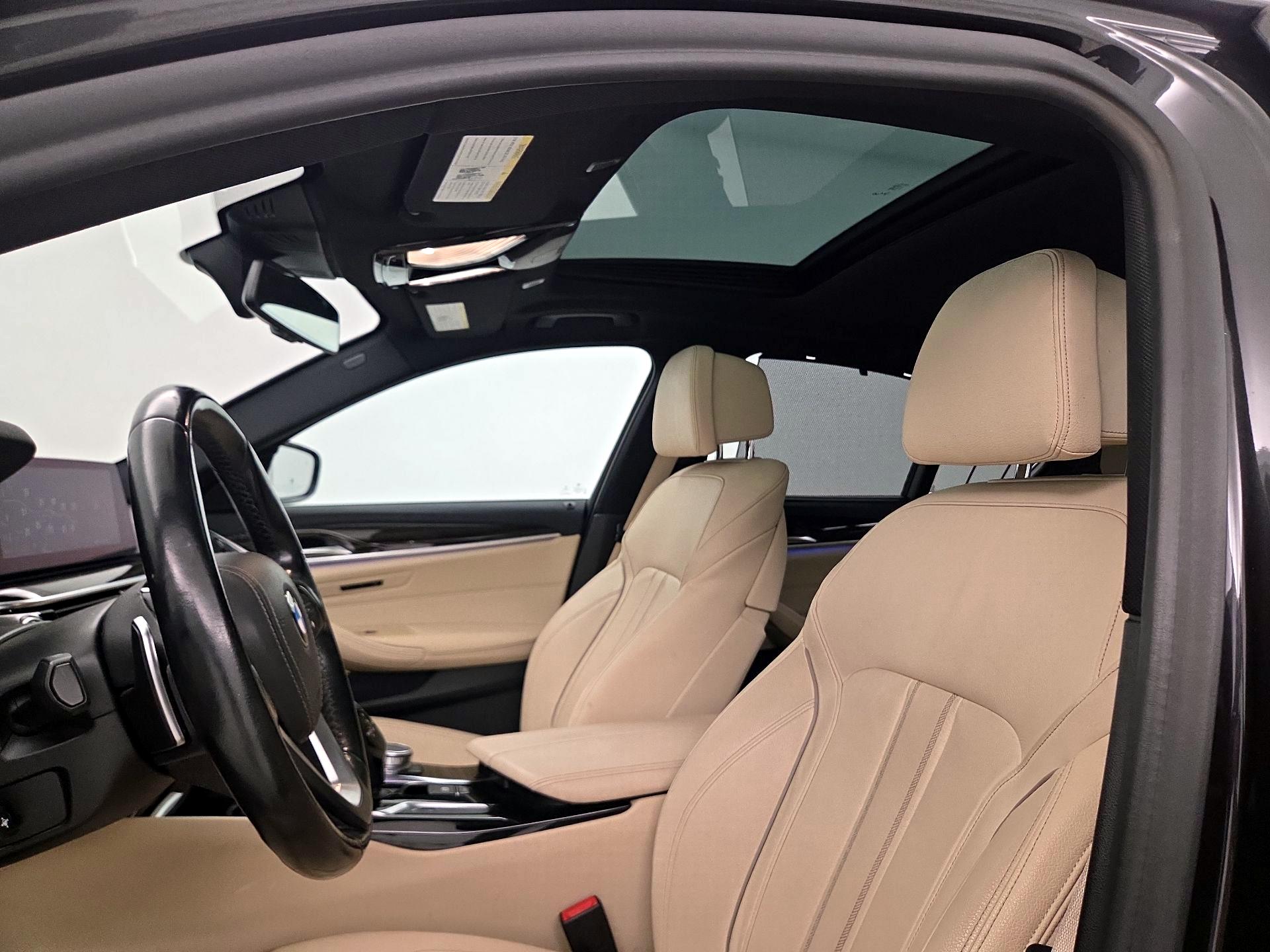 Thumbnail: 2019 BMW 5 Series - 20