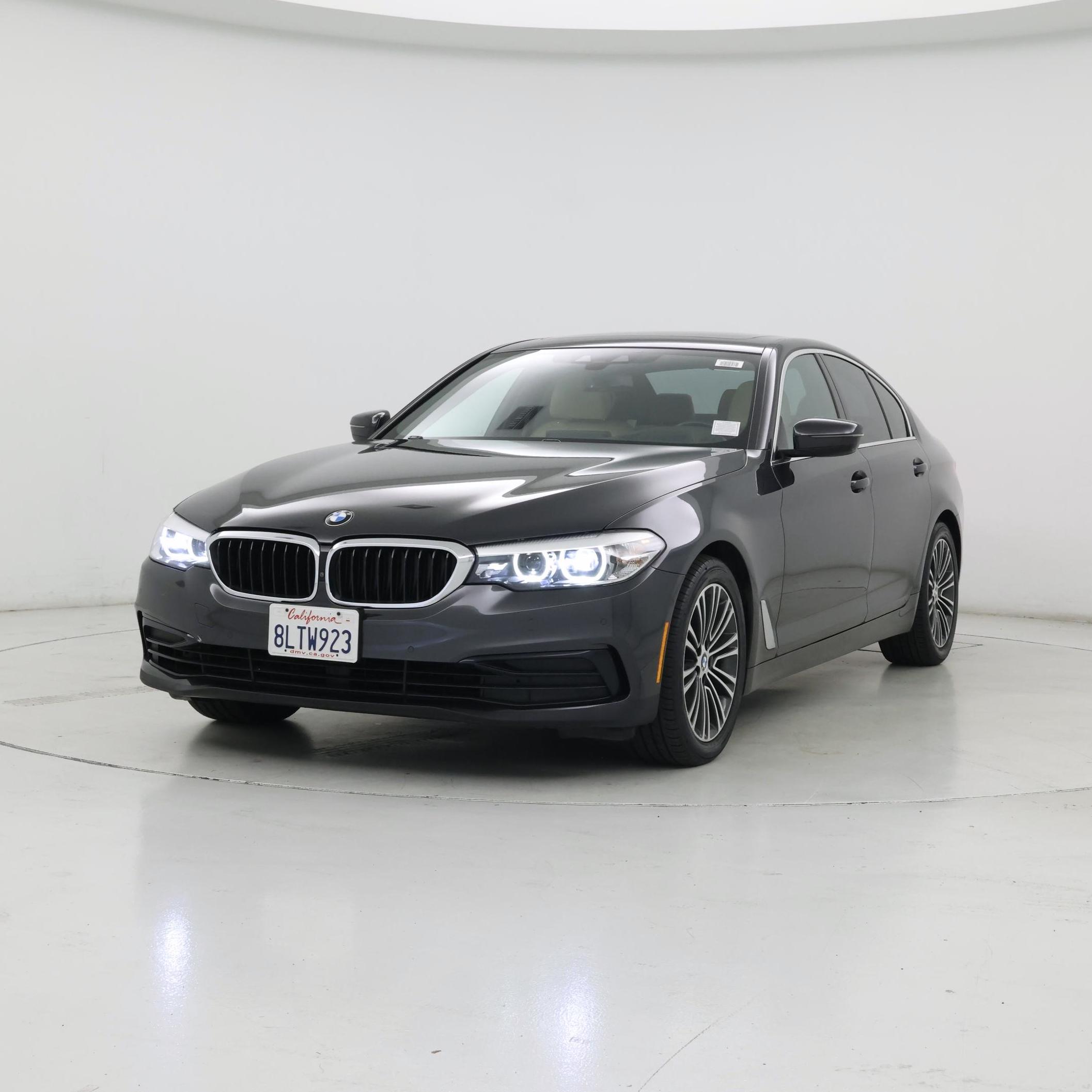 Thumbnail: 2019 BMW 5 Series - 4