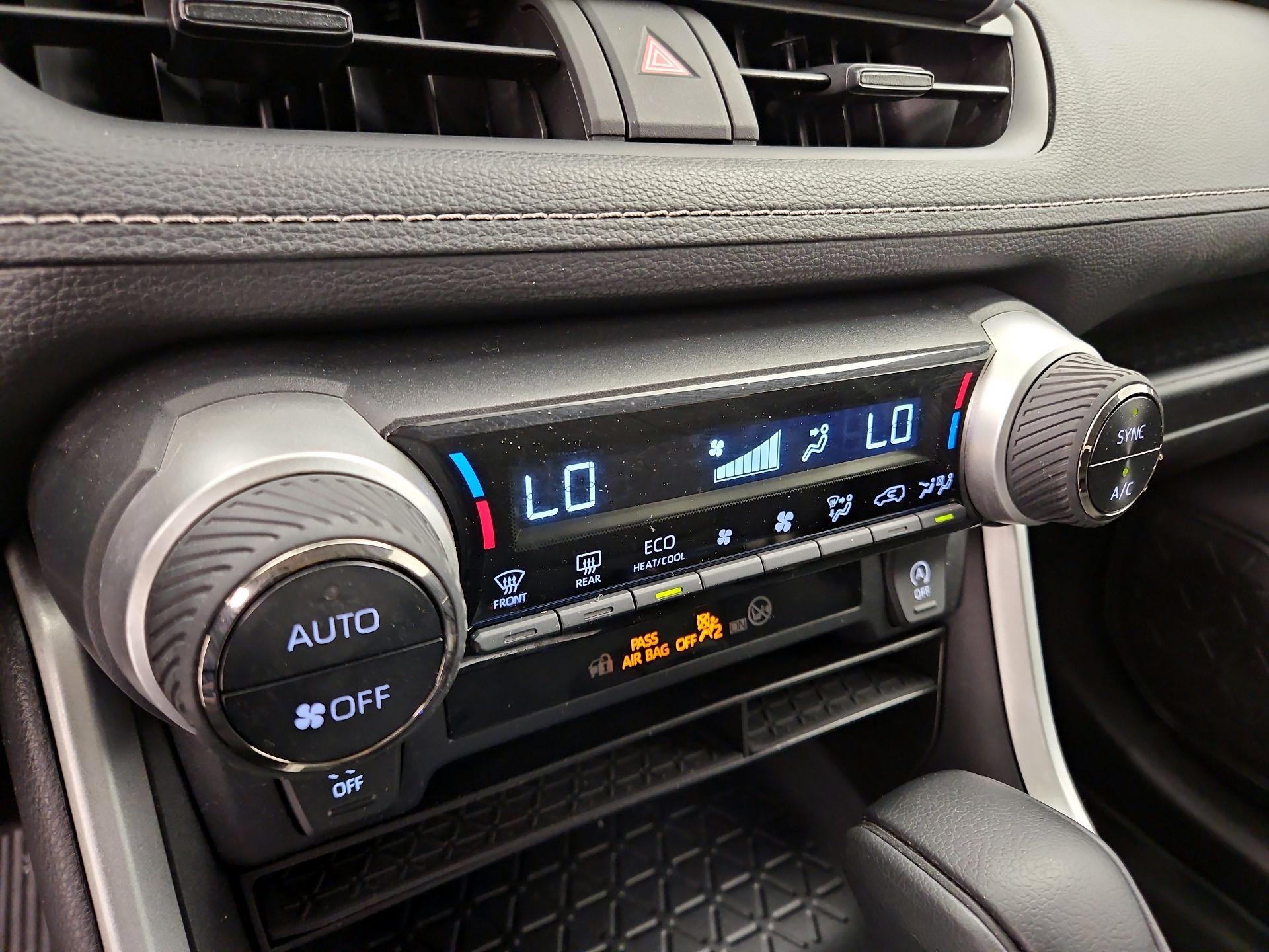 Thumbnail: 2024 Toyota RAV4 - 14