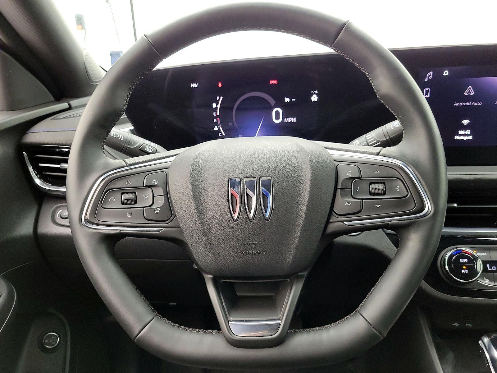 2025 Buick Envista Sport Touring - Photo 11