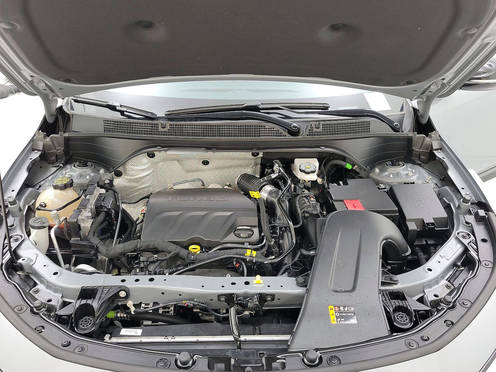 2025 Buick Envista Sport Touring - Photo 23