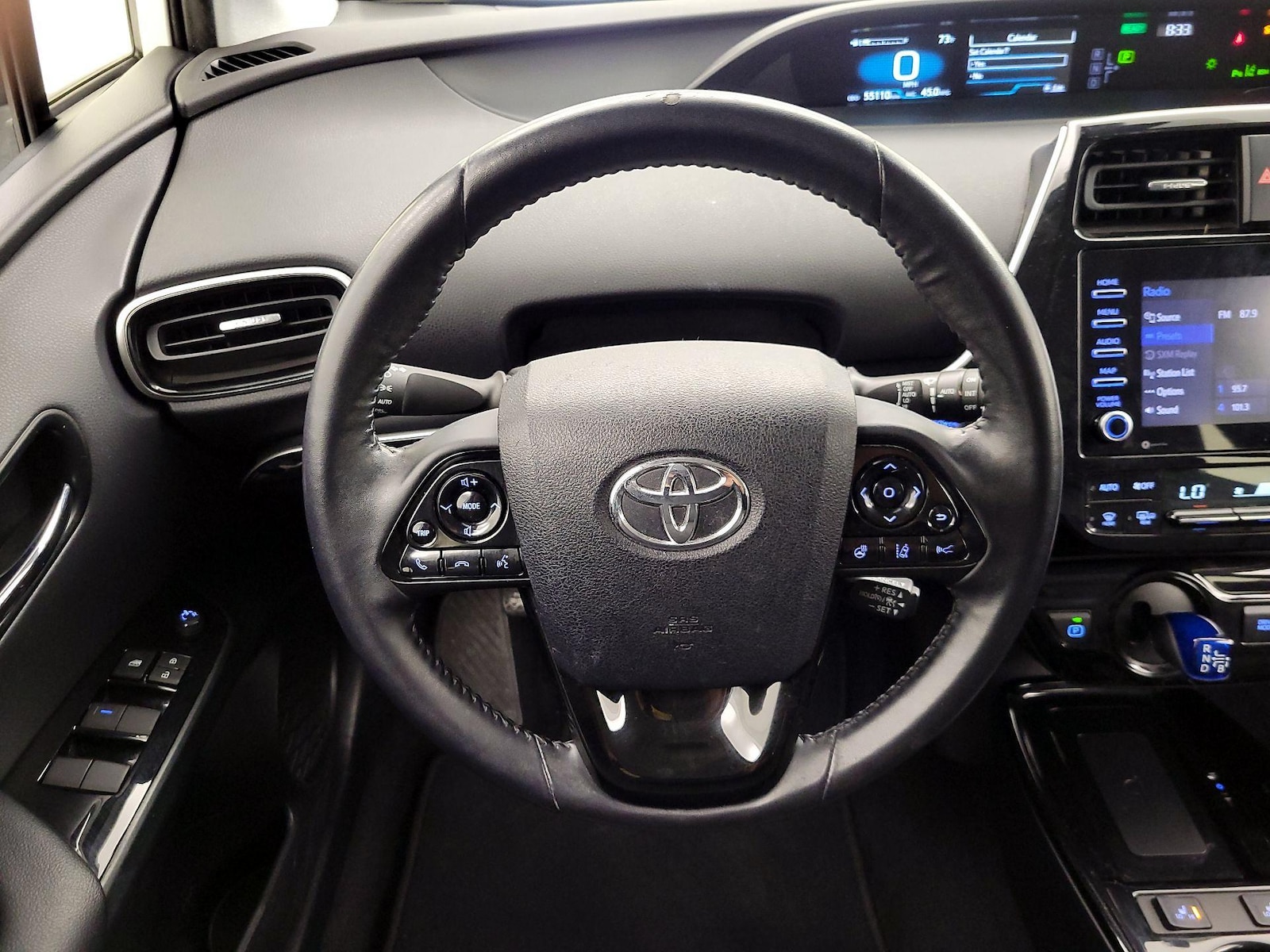 2021 Toyota Prius XLE - Photo 11