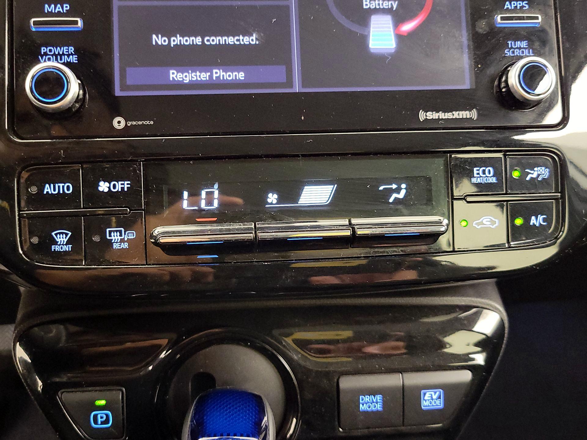 Thumbnail: 2021 Toyota Prius - 16