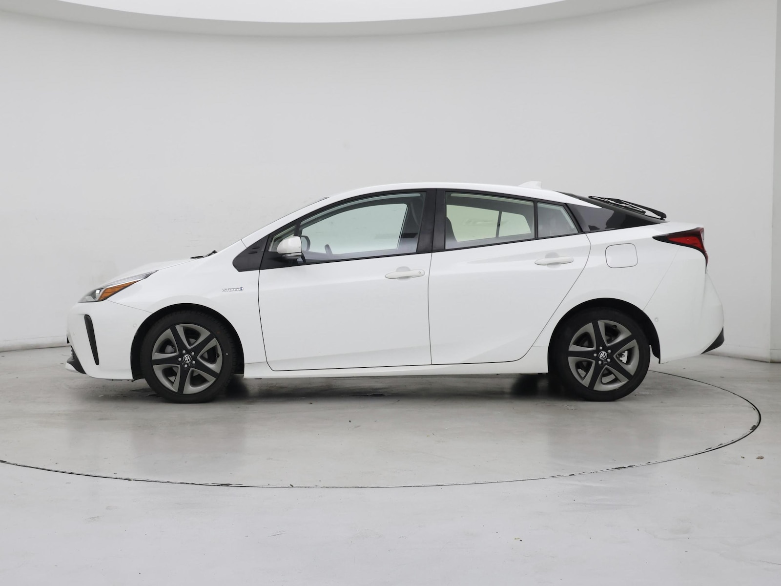 2021 Toyota Prius XLE - Photo 4