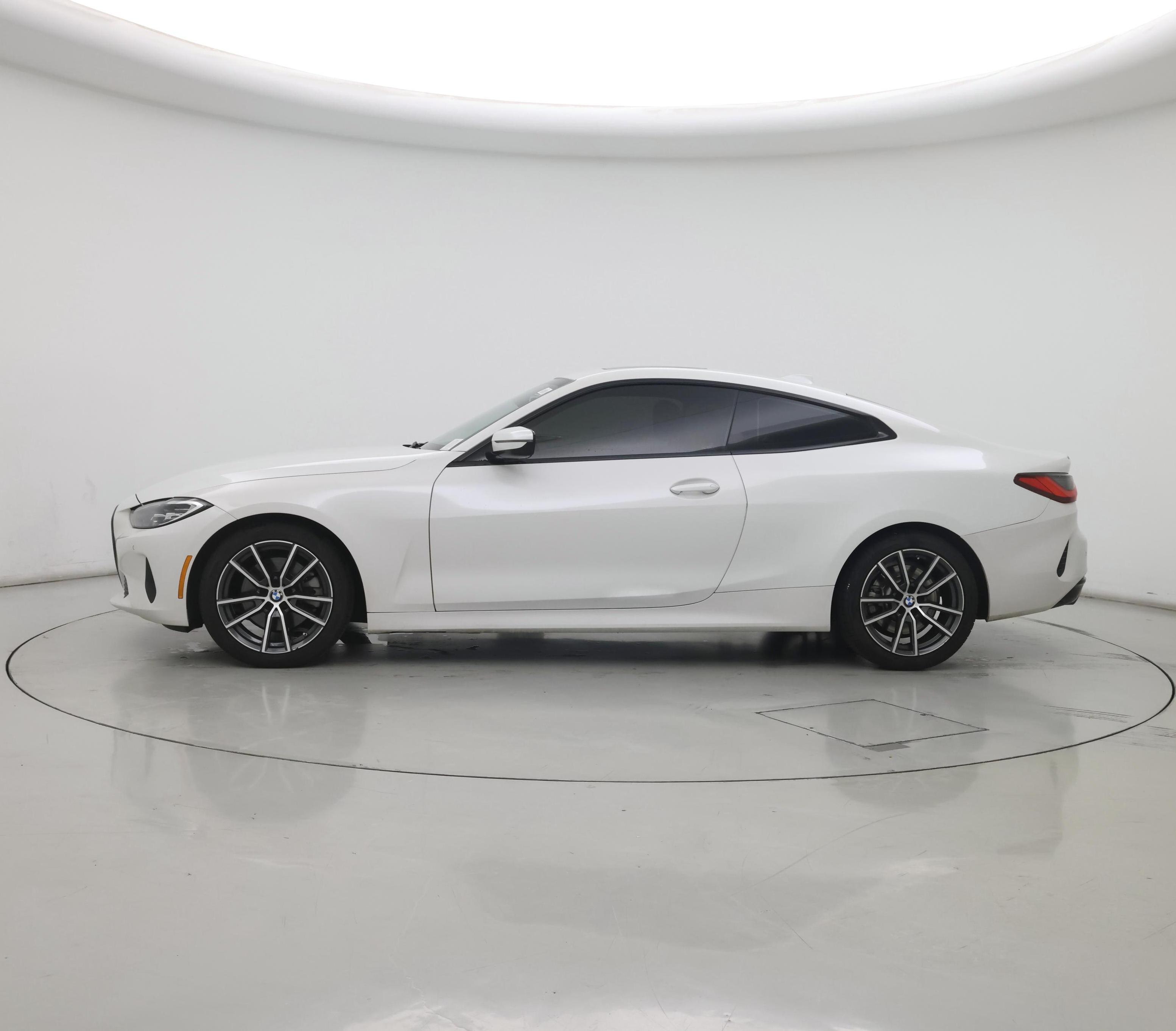 Thumbnail: 2022 BMW 4 Series - 3