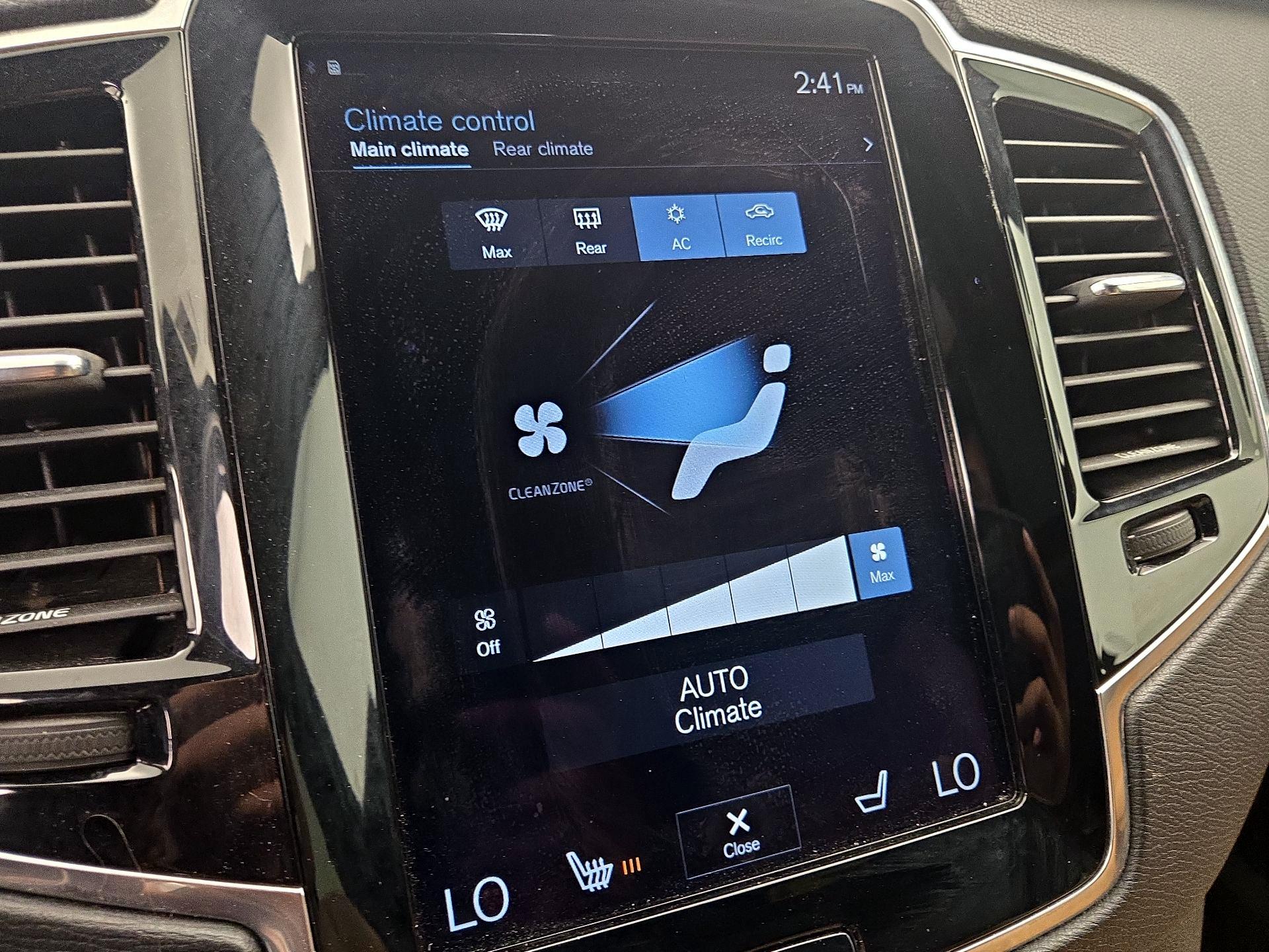 Thumbnail: 2016 Volvo XC90 - 16