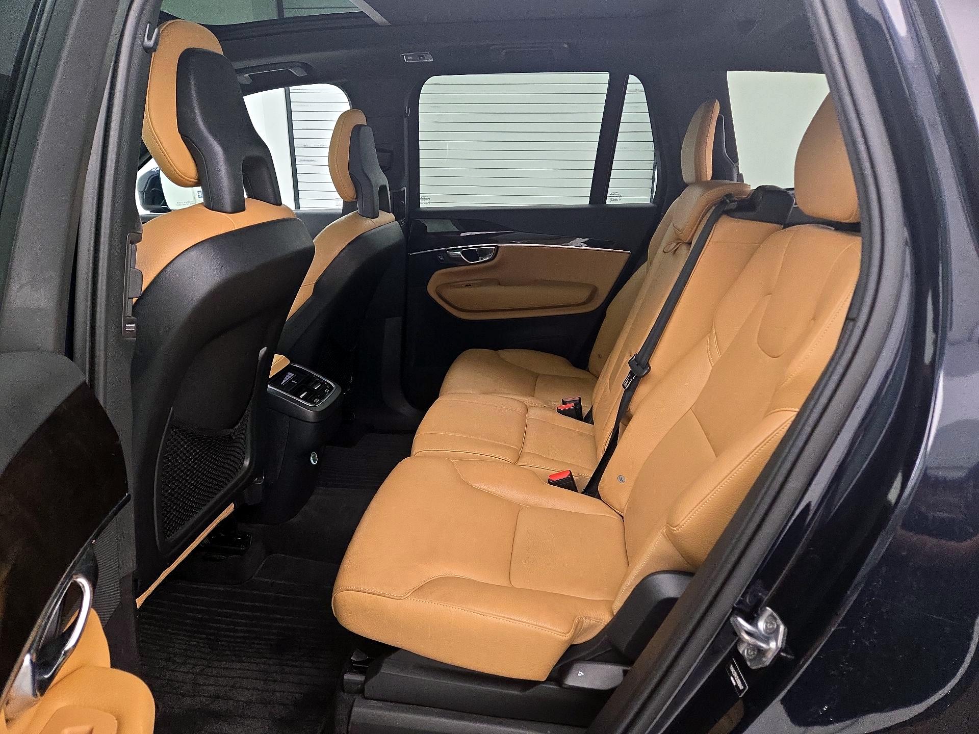 Thumbnail: 2016 Volvo XC90 - 19