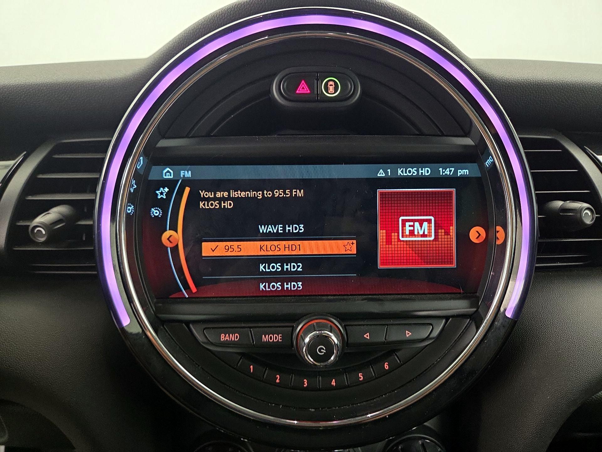 Thumbnail: 2019 MINI Cooper Hardtop - 16